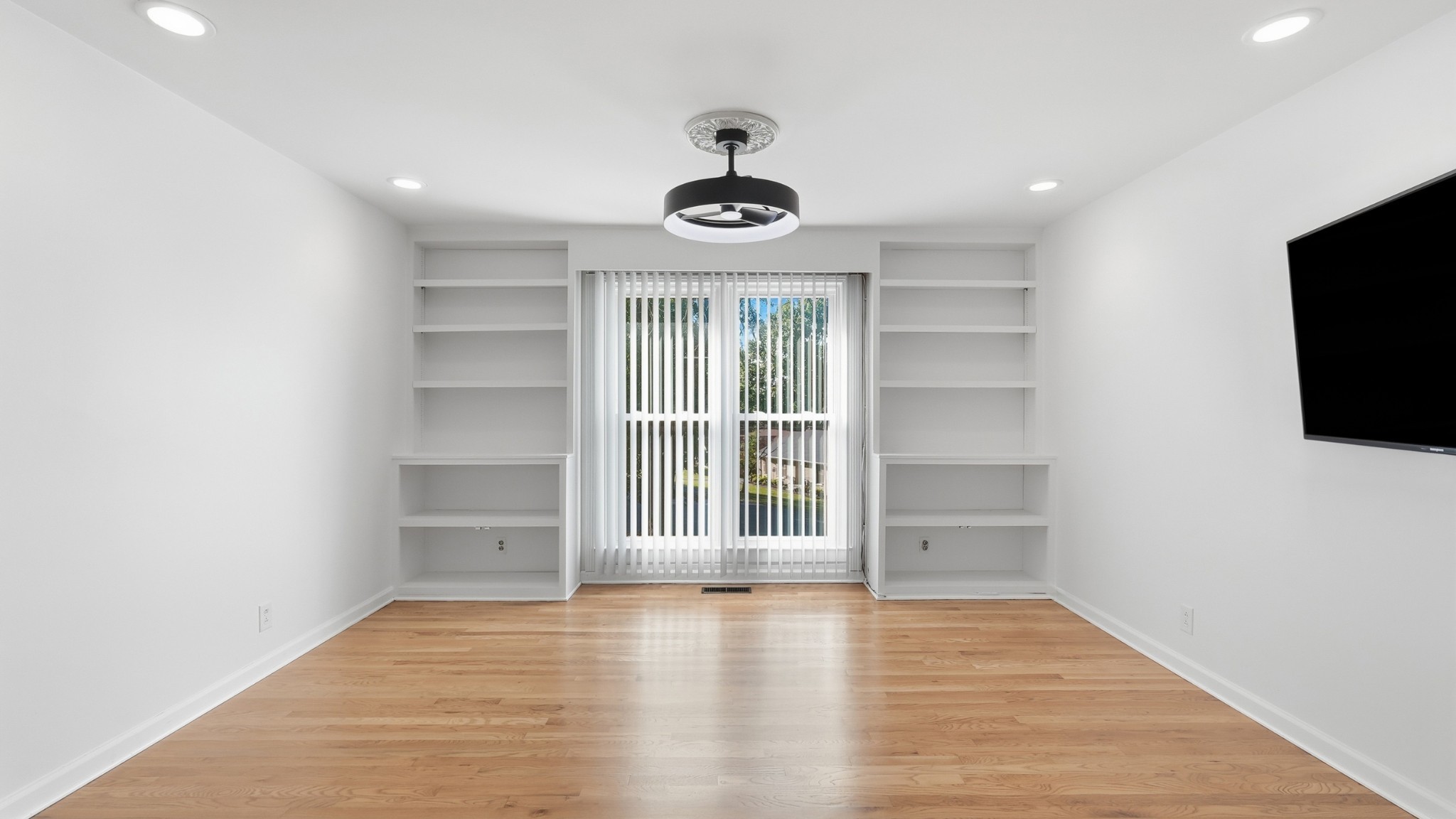 4100 Helena Bay Court Property Photo 19