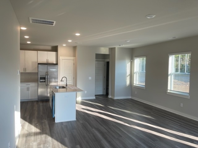 4505 Sardius Dr Property Photo 8