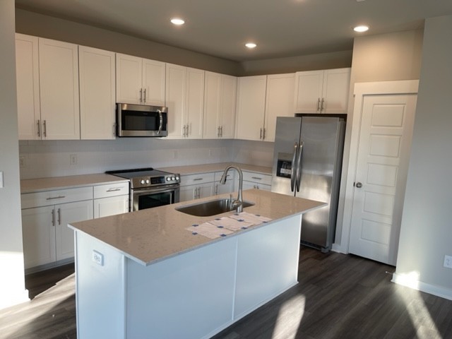 4505 Sardius Dr Property Photo 12