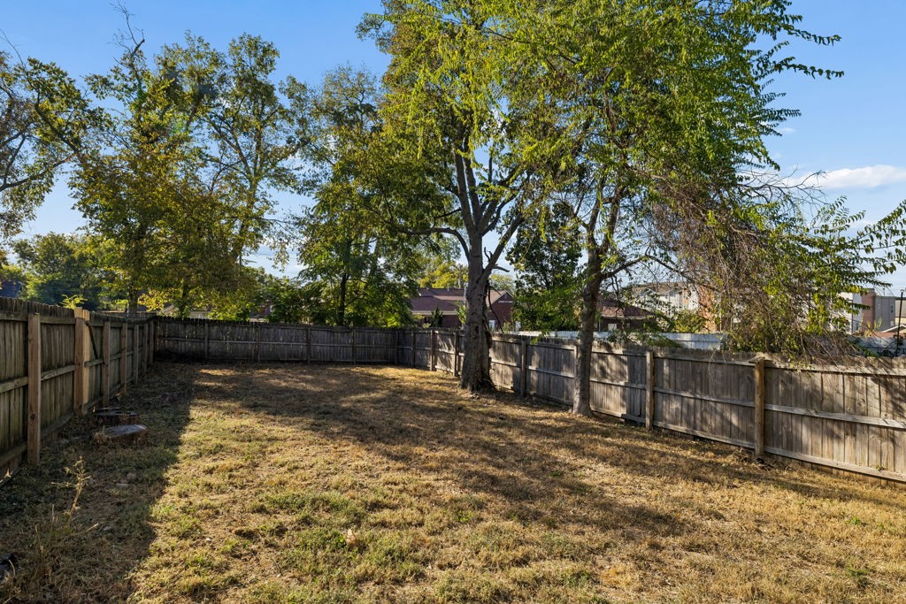 609 39th Ave, N Property Photo 40