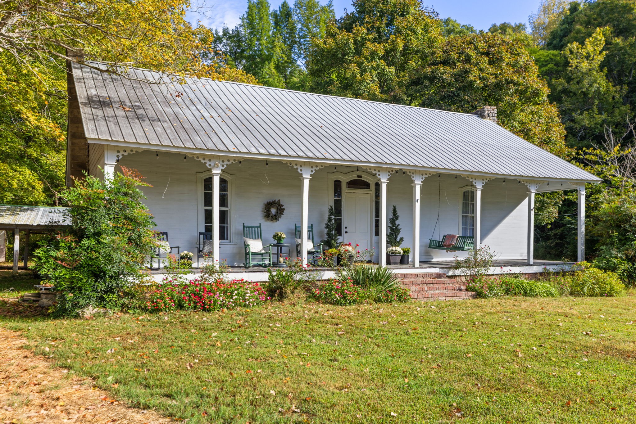 6040 Hwy 438 W Property Photo 5
