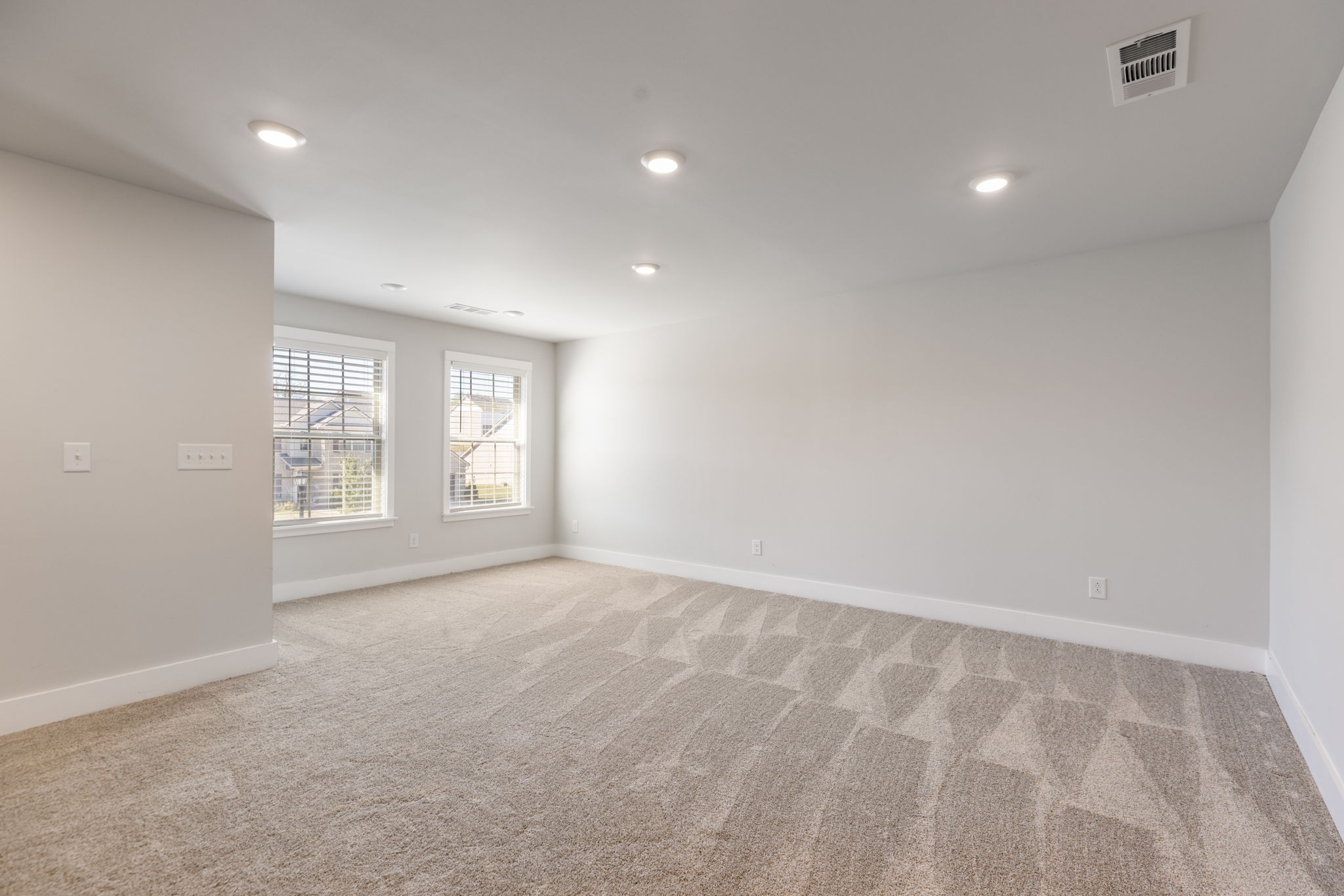 3021 Michaleen Dr Property Photo 29