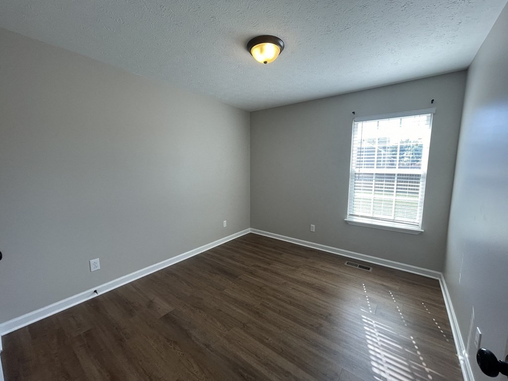 220 Shaub Rd Property Photo 14
