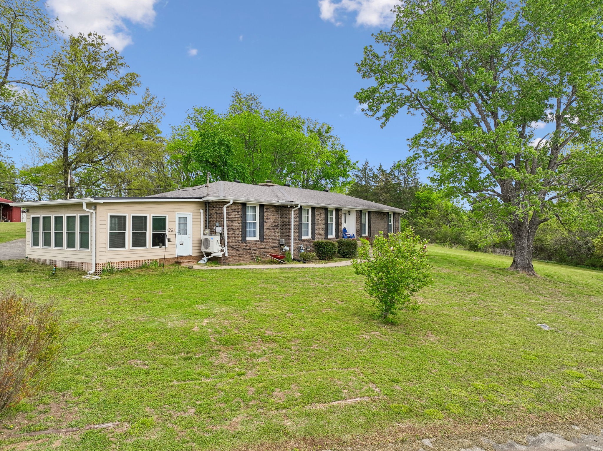 7102 Hartsville Pike Property Photo 5