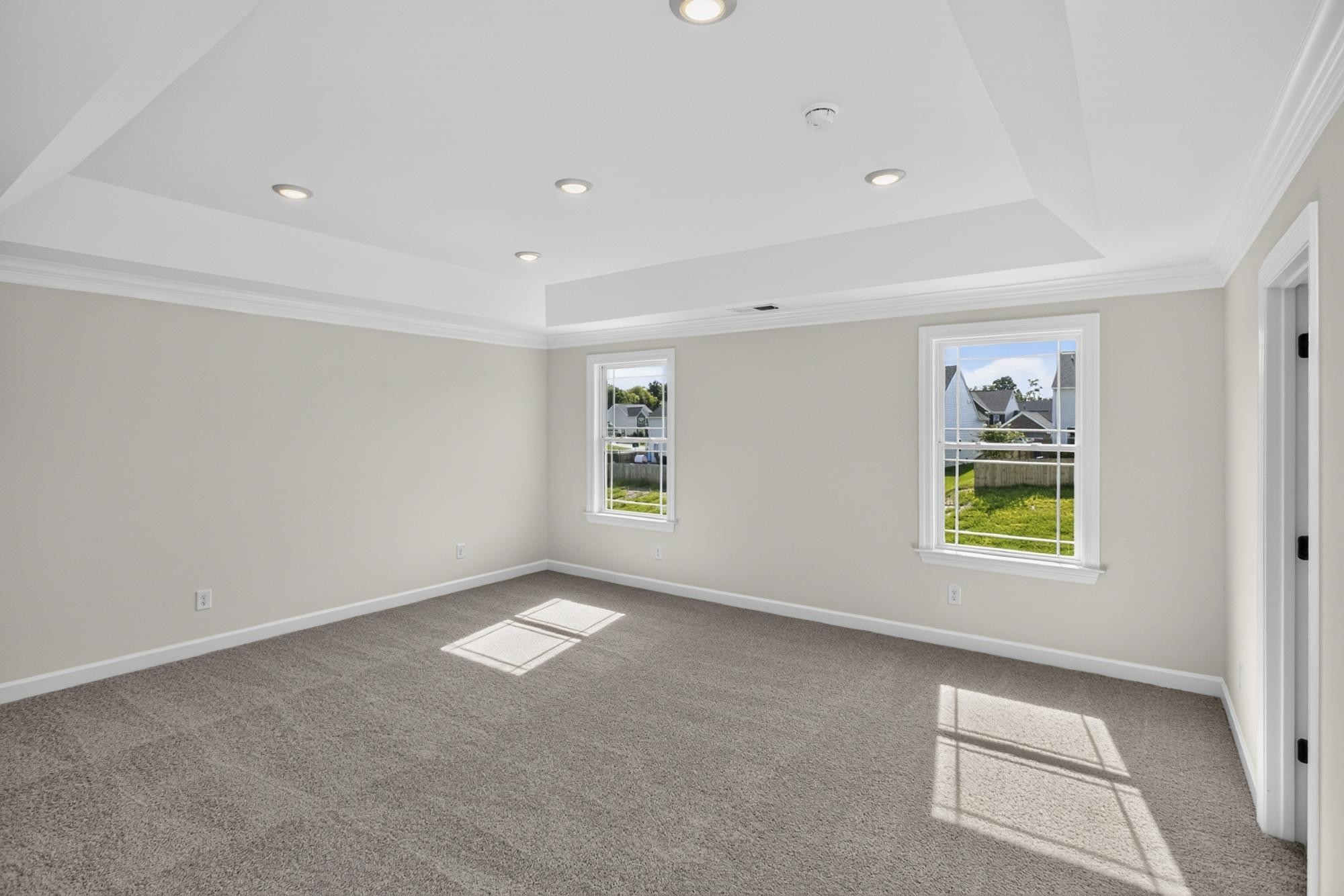 5016 Salient Dr Property Photo 32