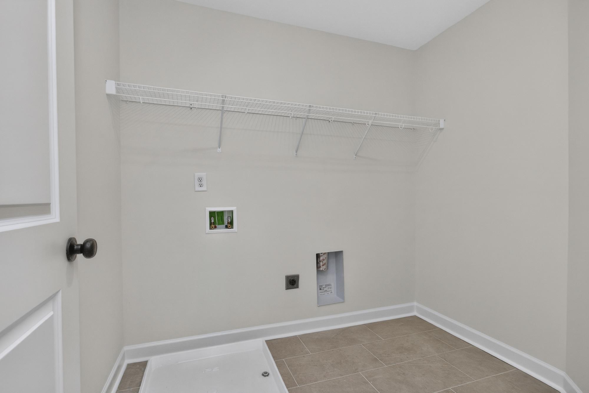 5016 Salient Dr Property Photo 39