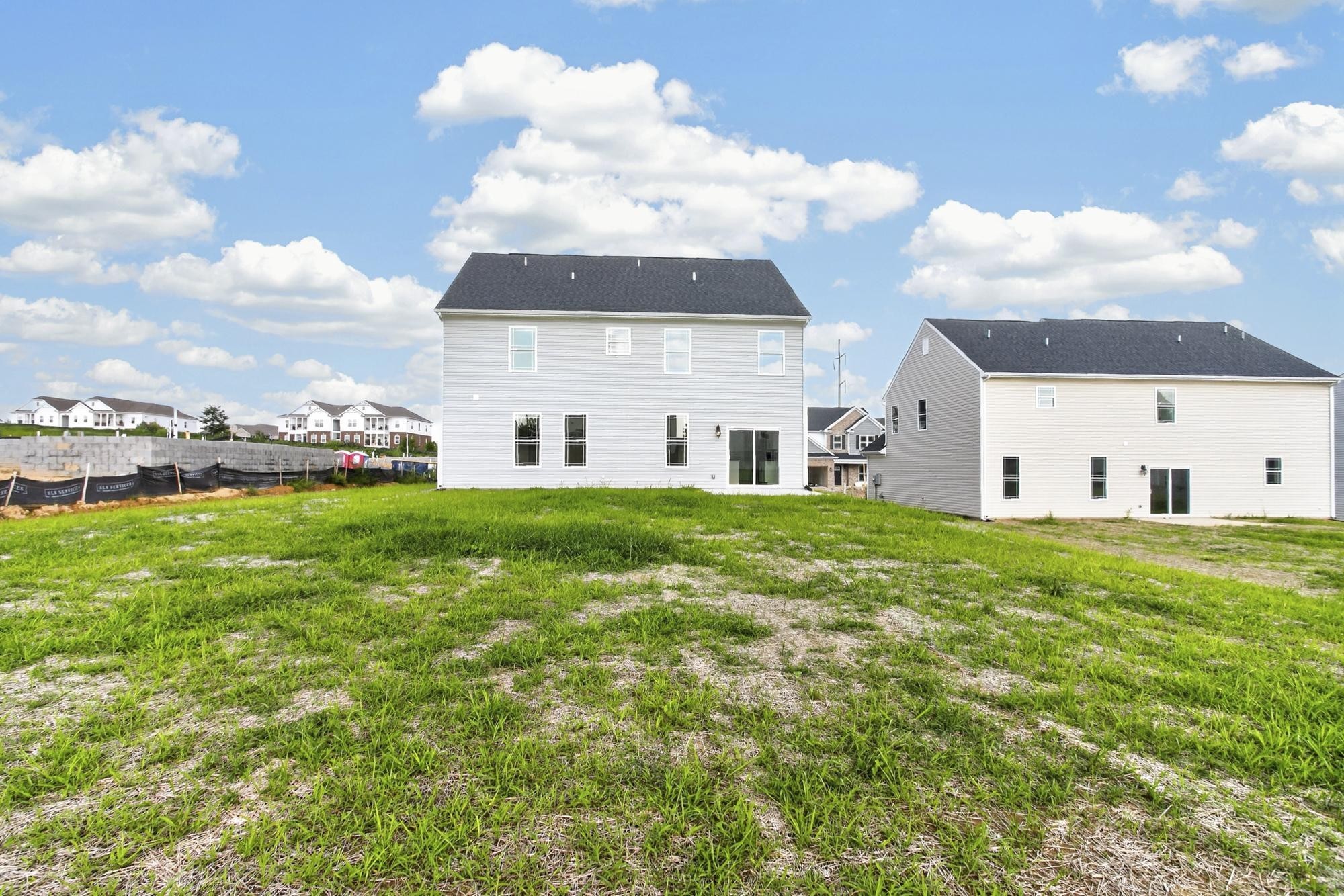 5016 Salient Dr Property Photo 47