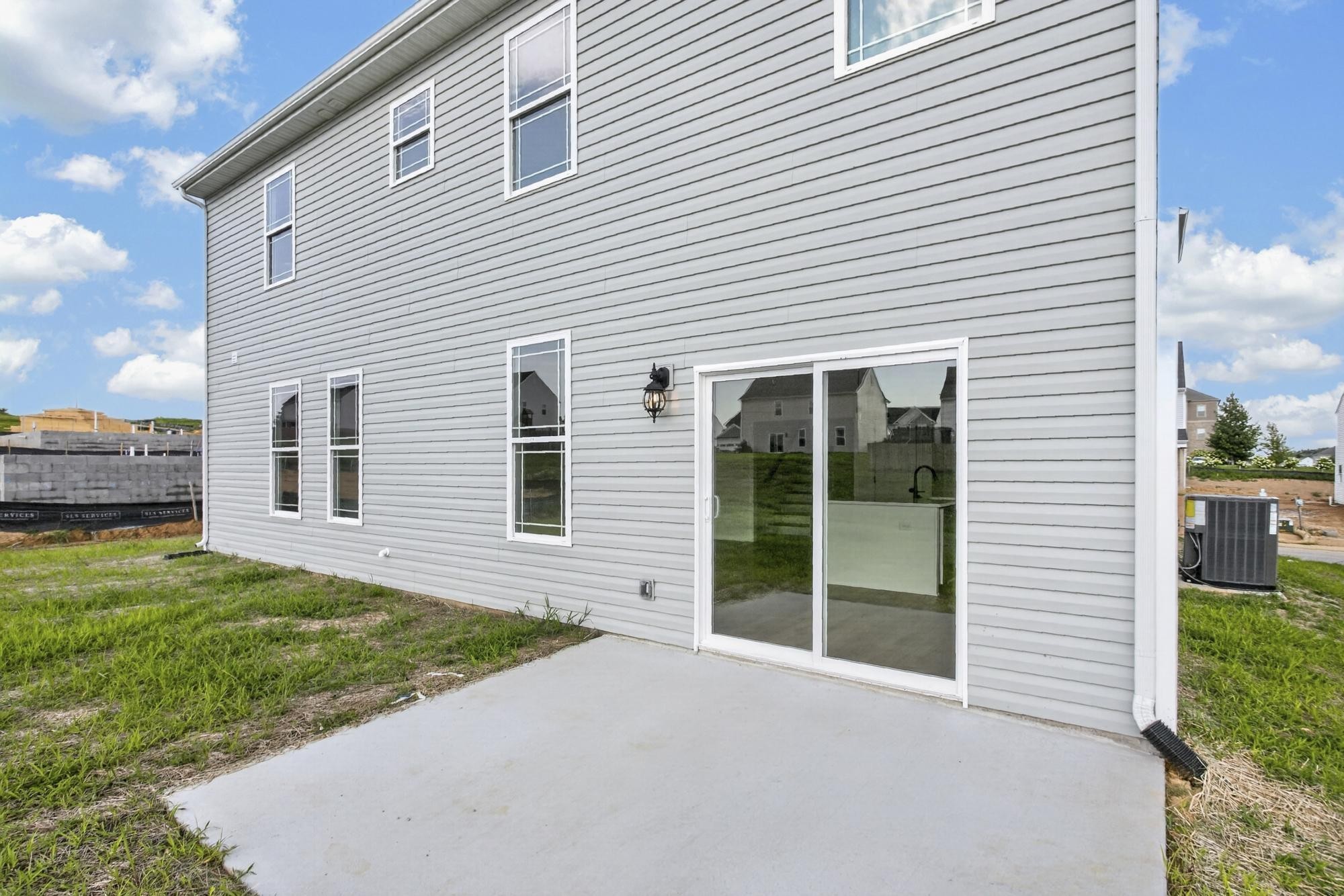 5016 Salient Dr Property Photo 54