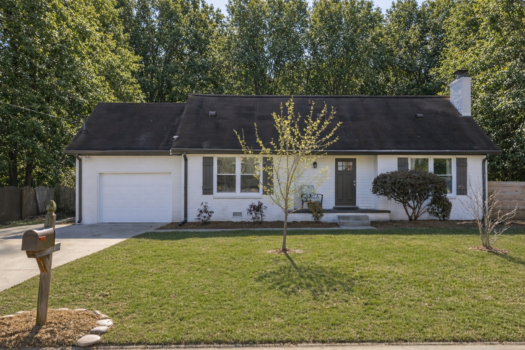 104 Patrick Ave Property Photo 1