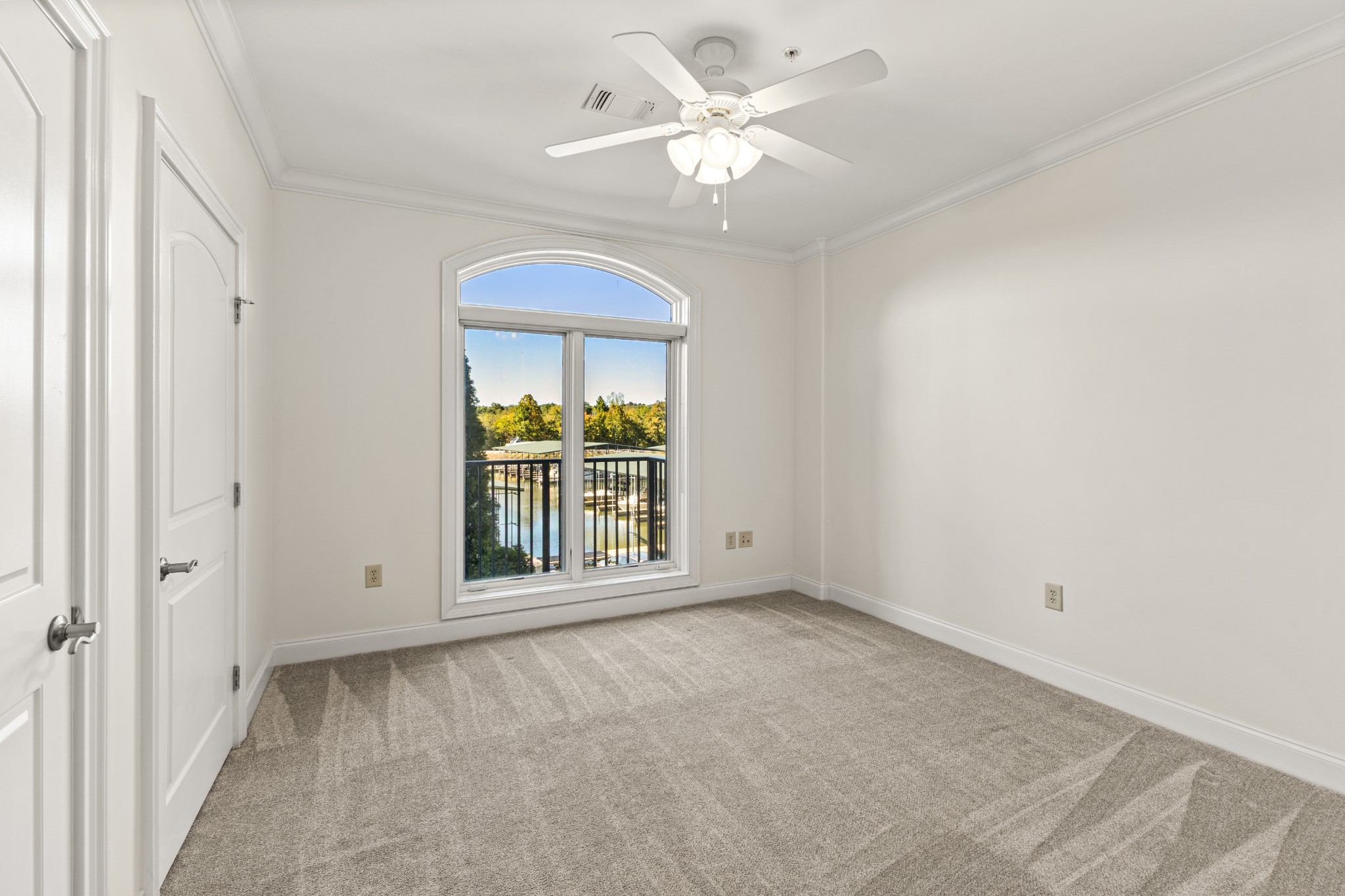 400 Warioto Way Property Photo 18