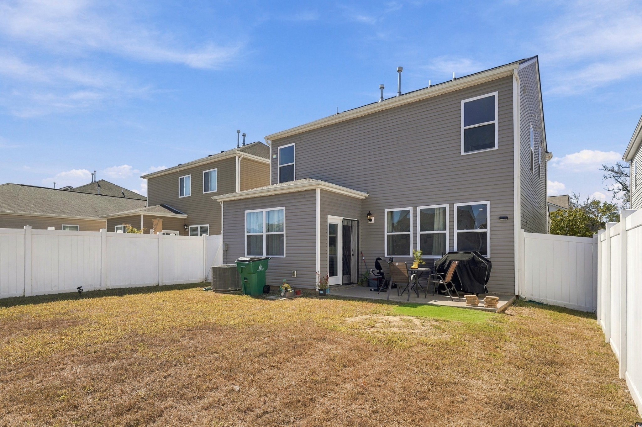 7648 Gunners Landing Dr Property Photo 4
