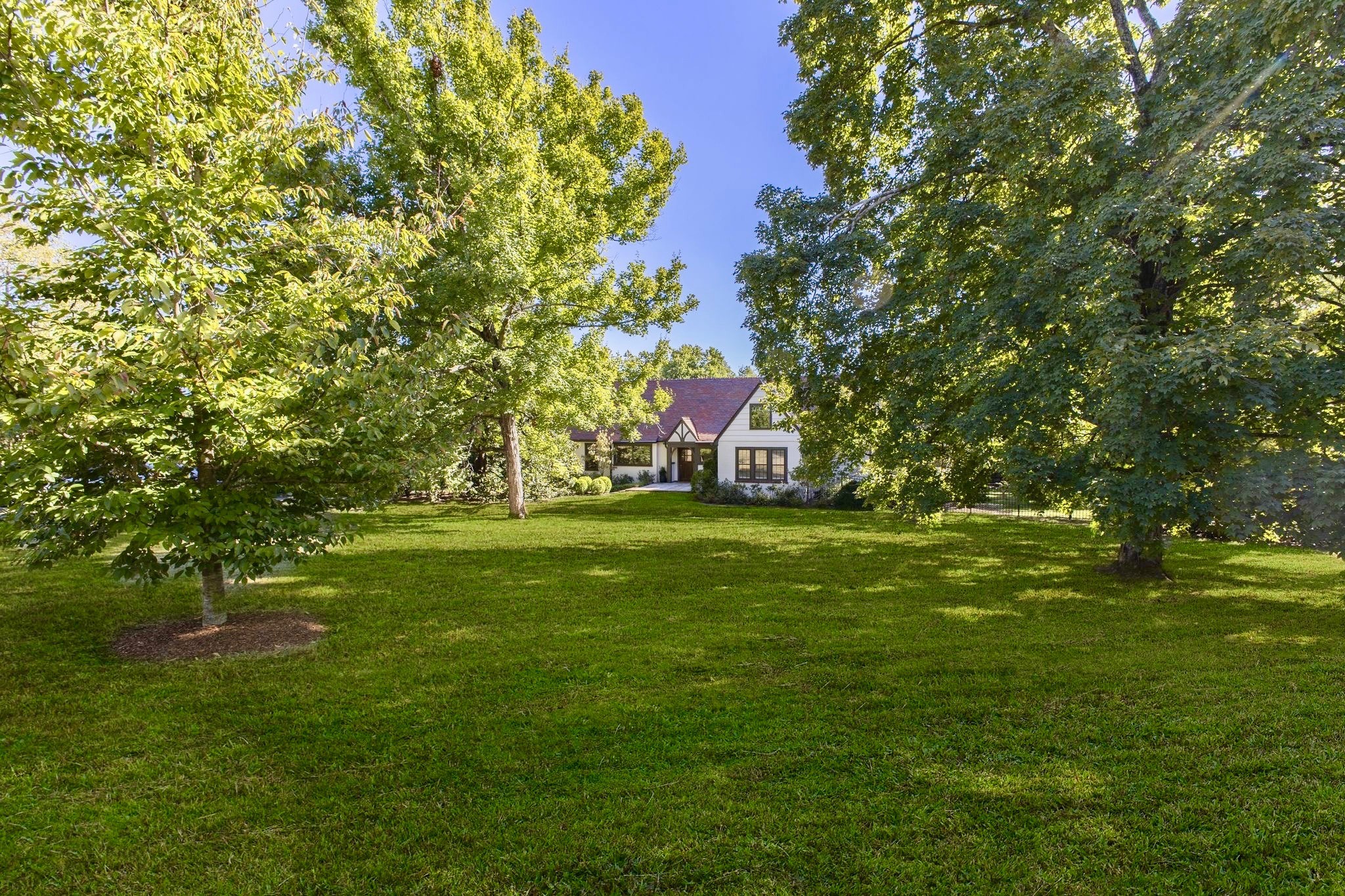 1201 Graybar Ln Property Photo 64
