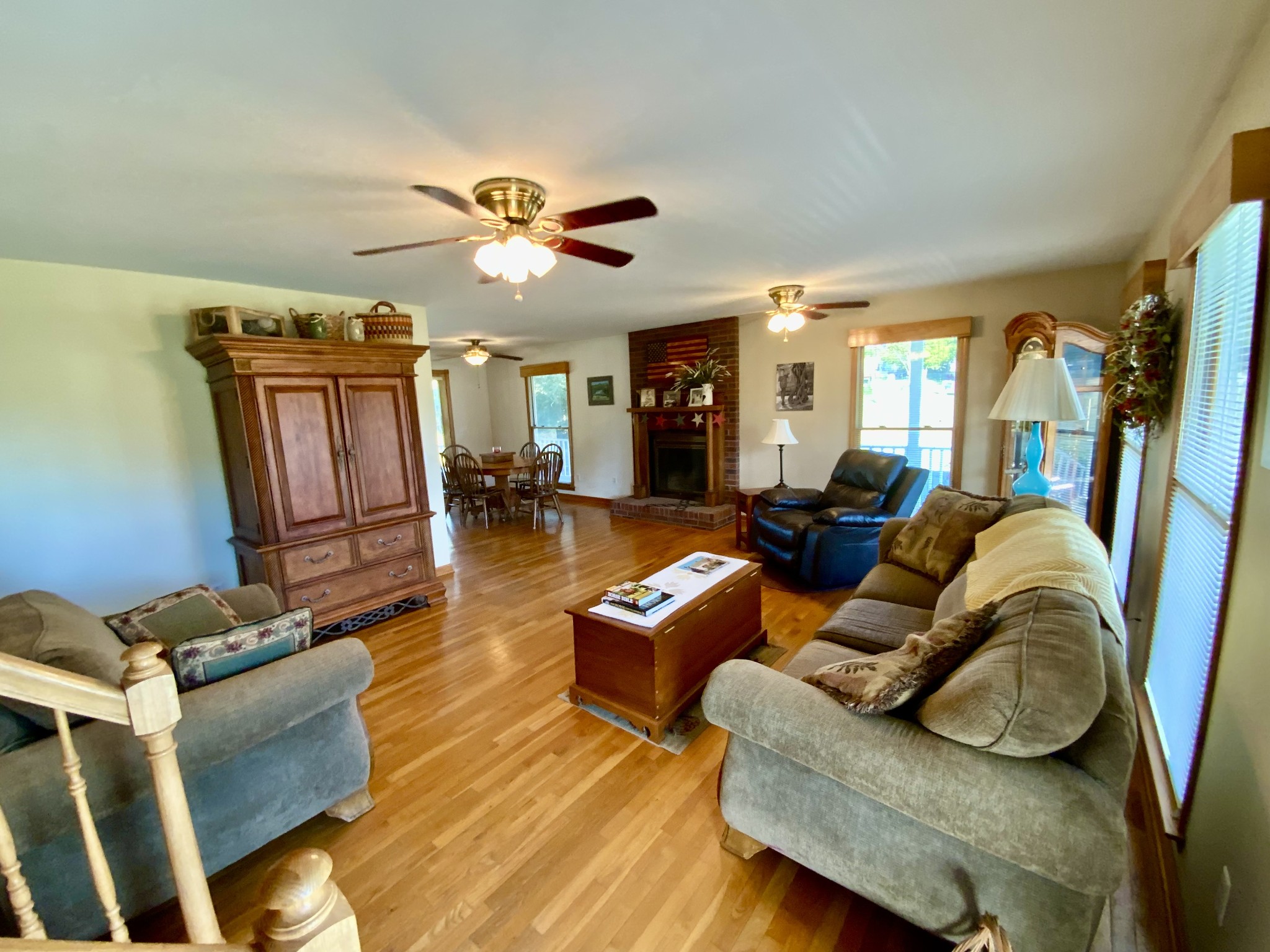 1351 Highway 49, E Property Photo 3