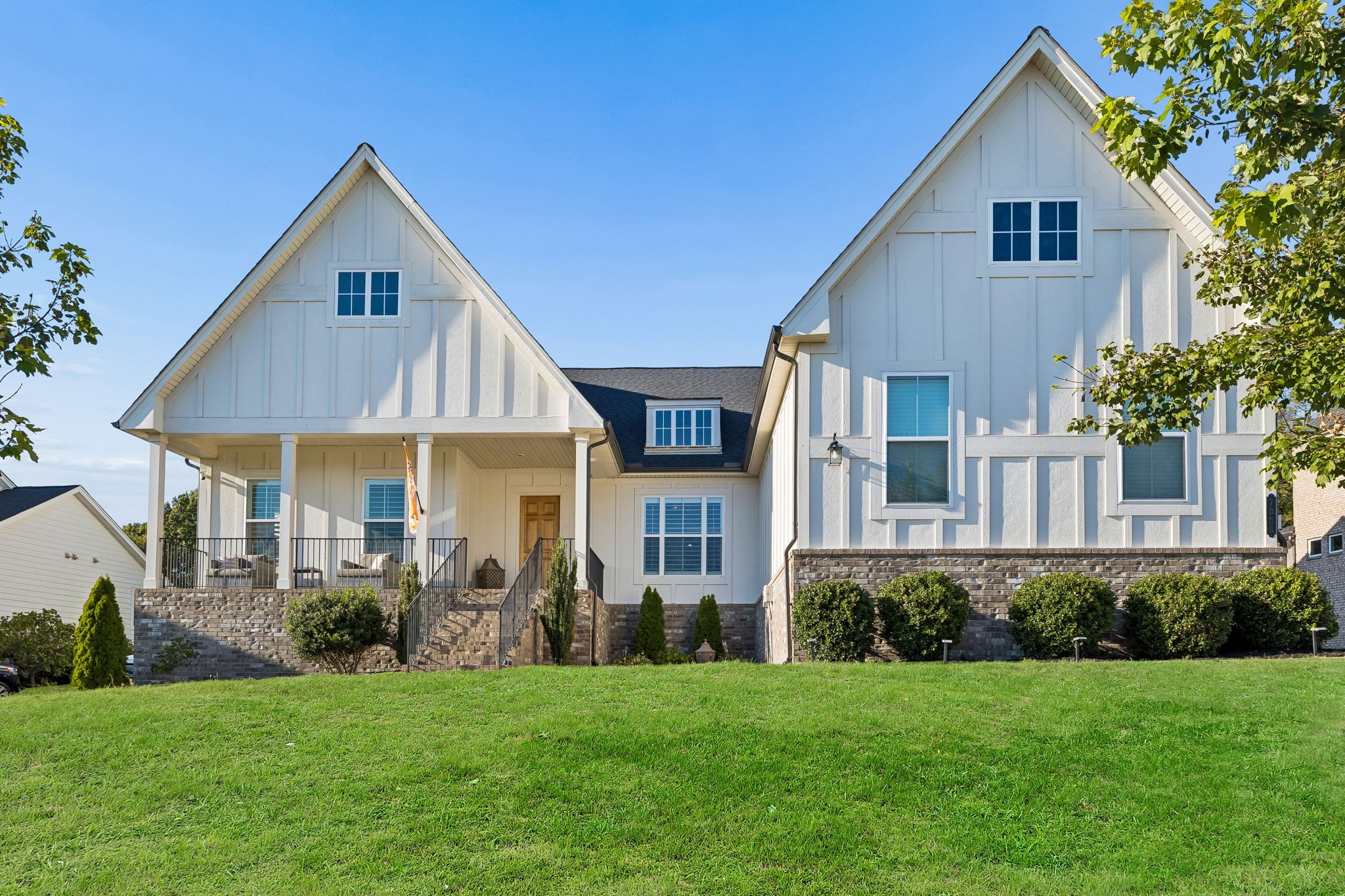 7008 Fiddlers Glen Dr