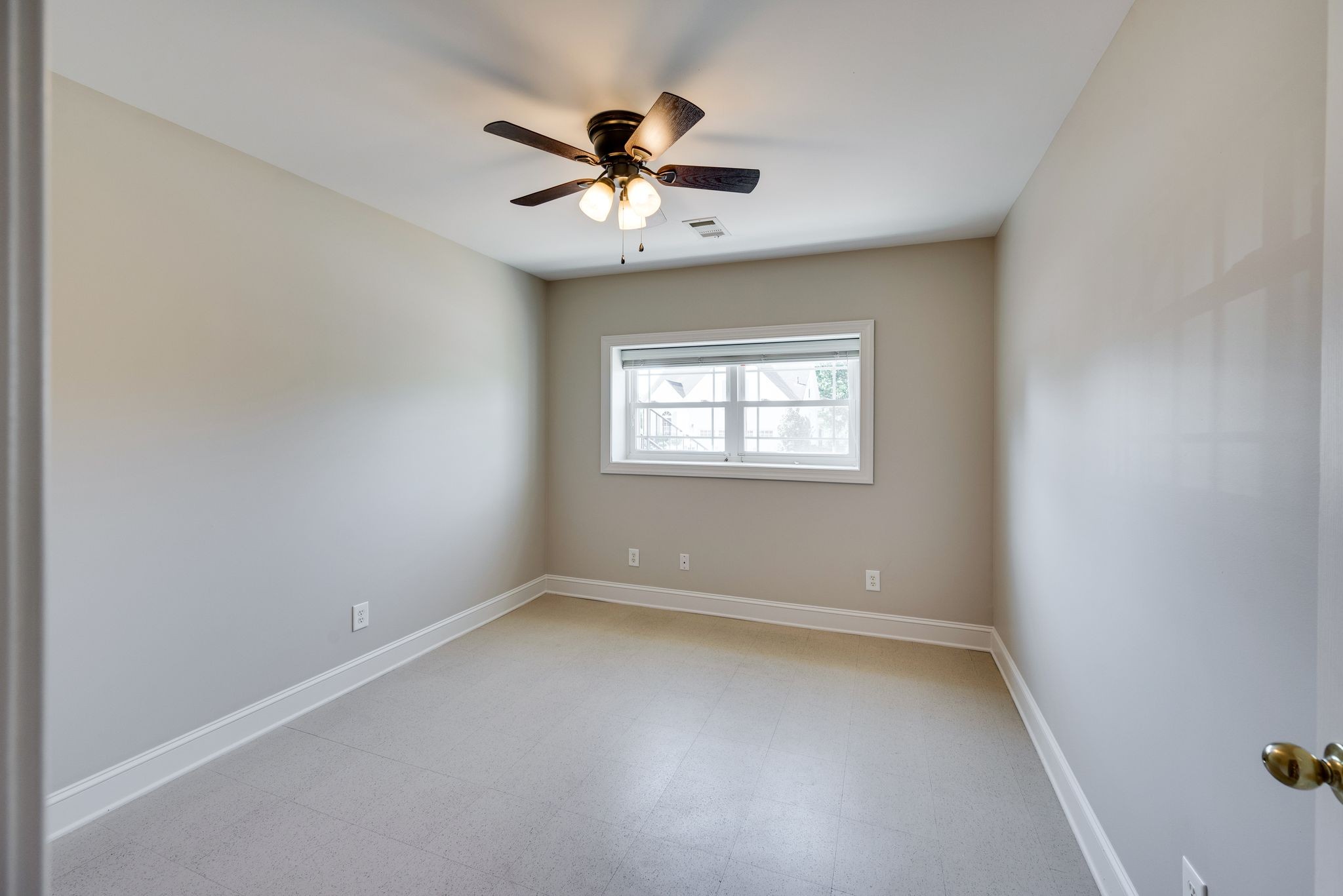 301 Williams Ct Property Photo 40