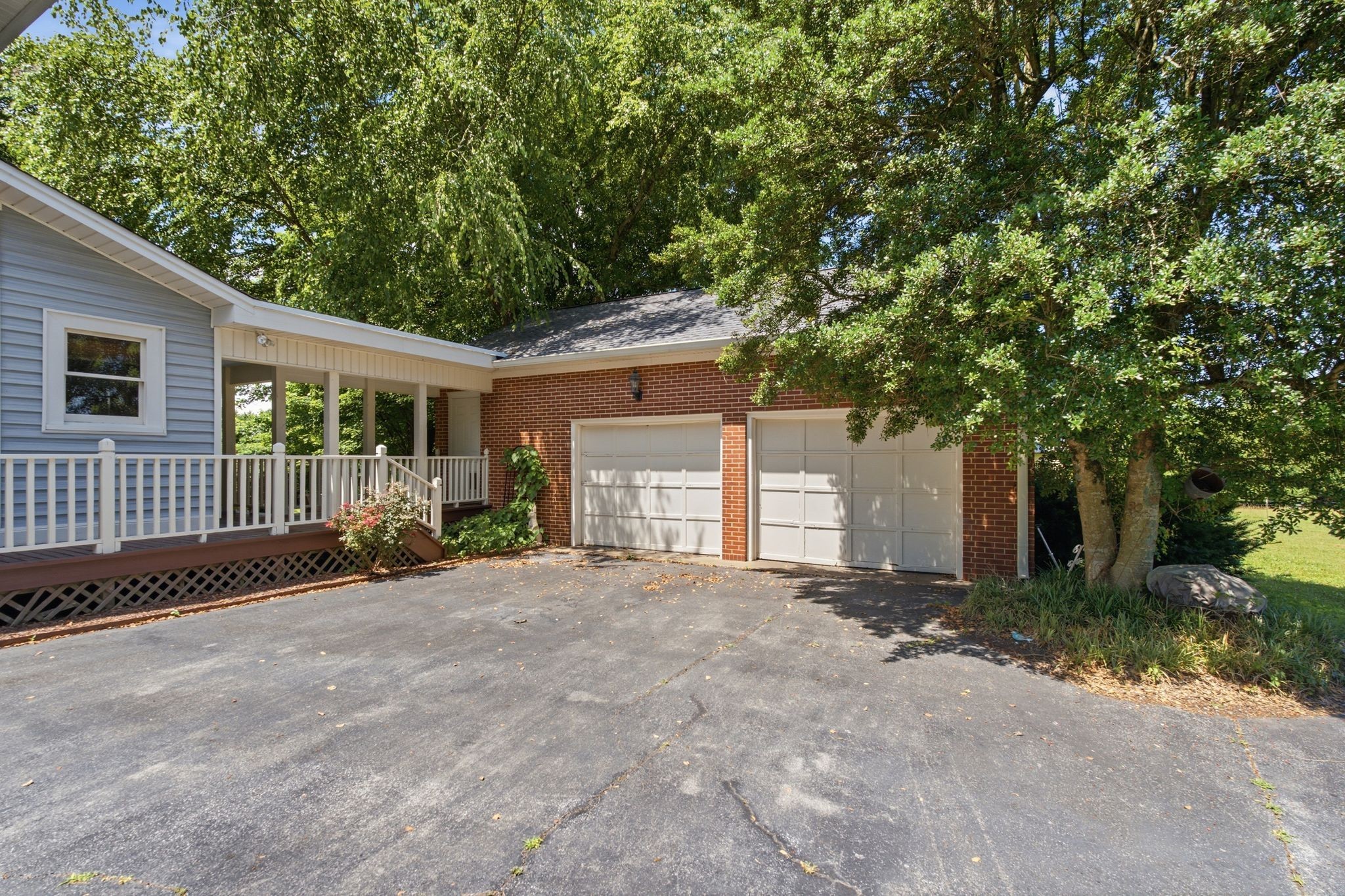 445 Carters Creek Pike Property Photo 29