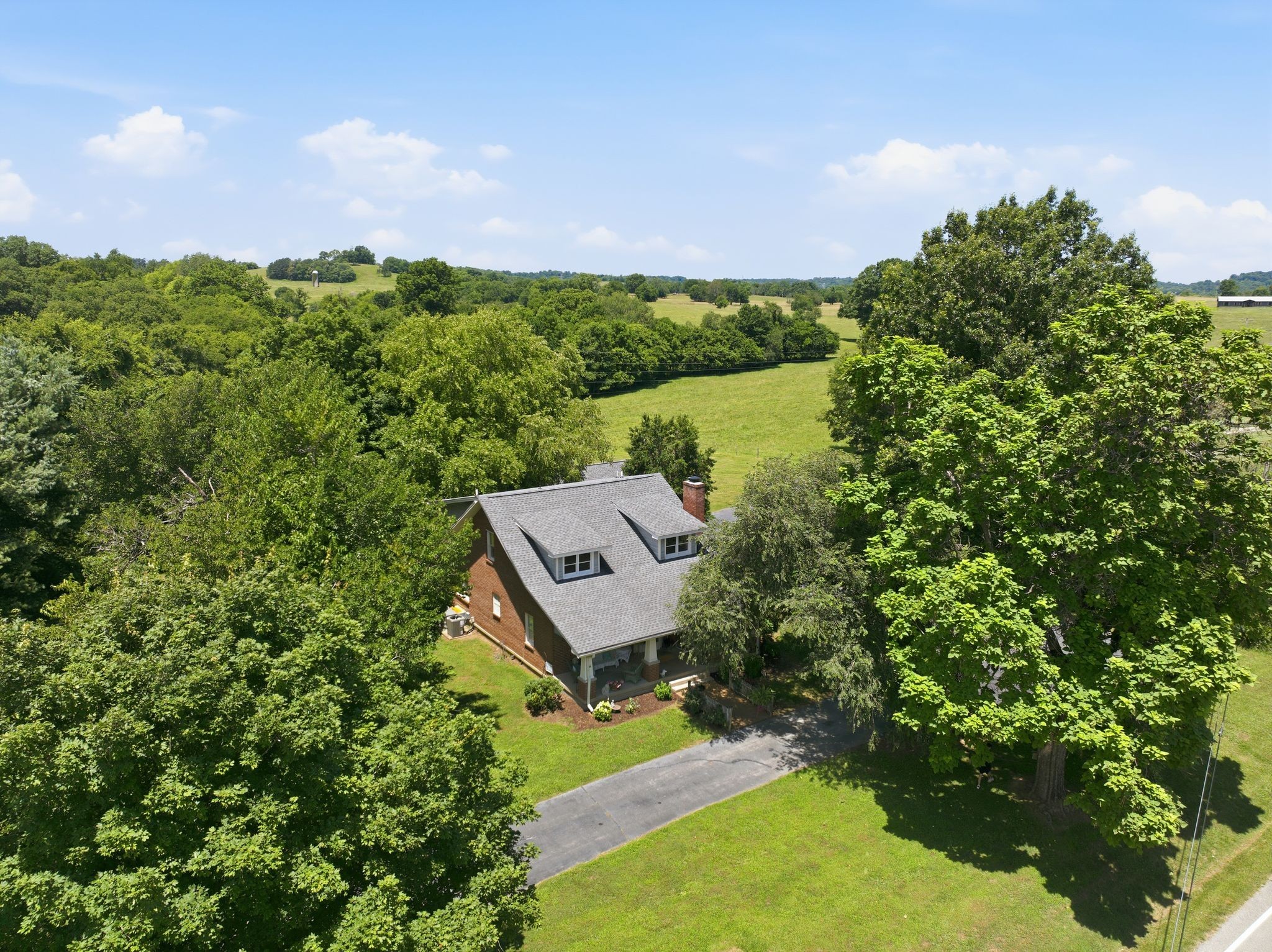 445 Carters Creek Pike Property Photo 38