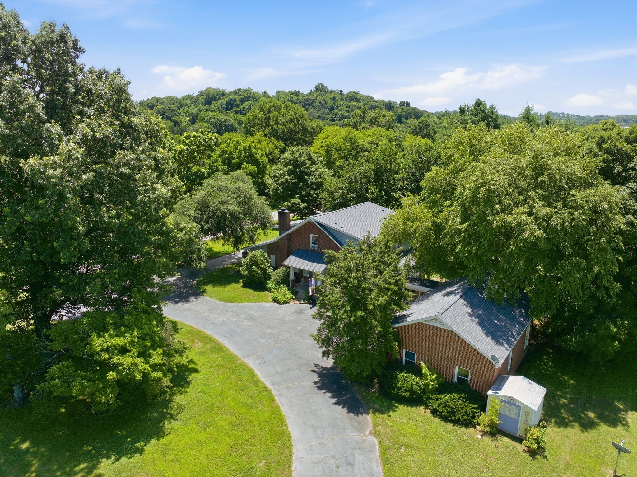 445 Carters Creek Pike Property Photo 39