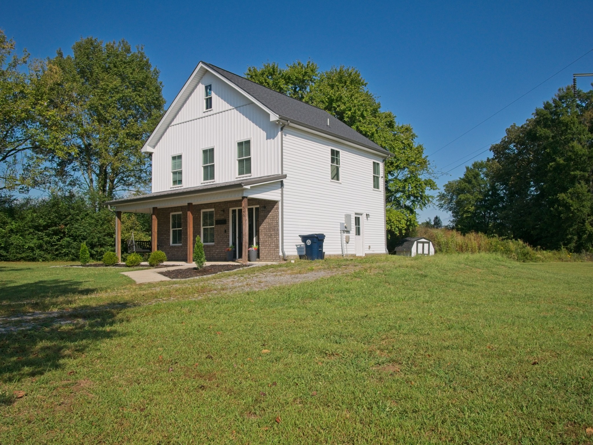 546 Green Meadow Dr Property Photo 2