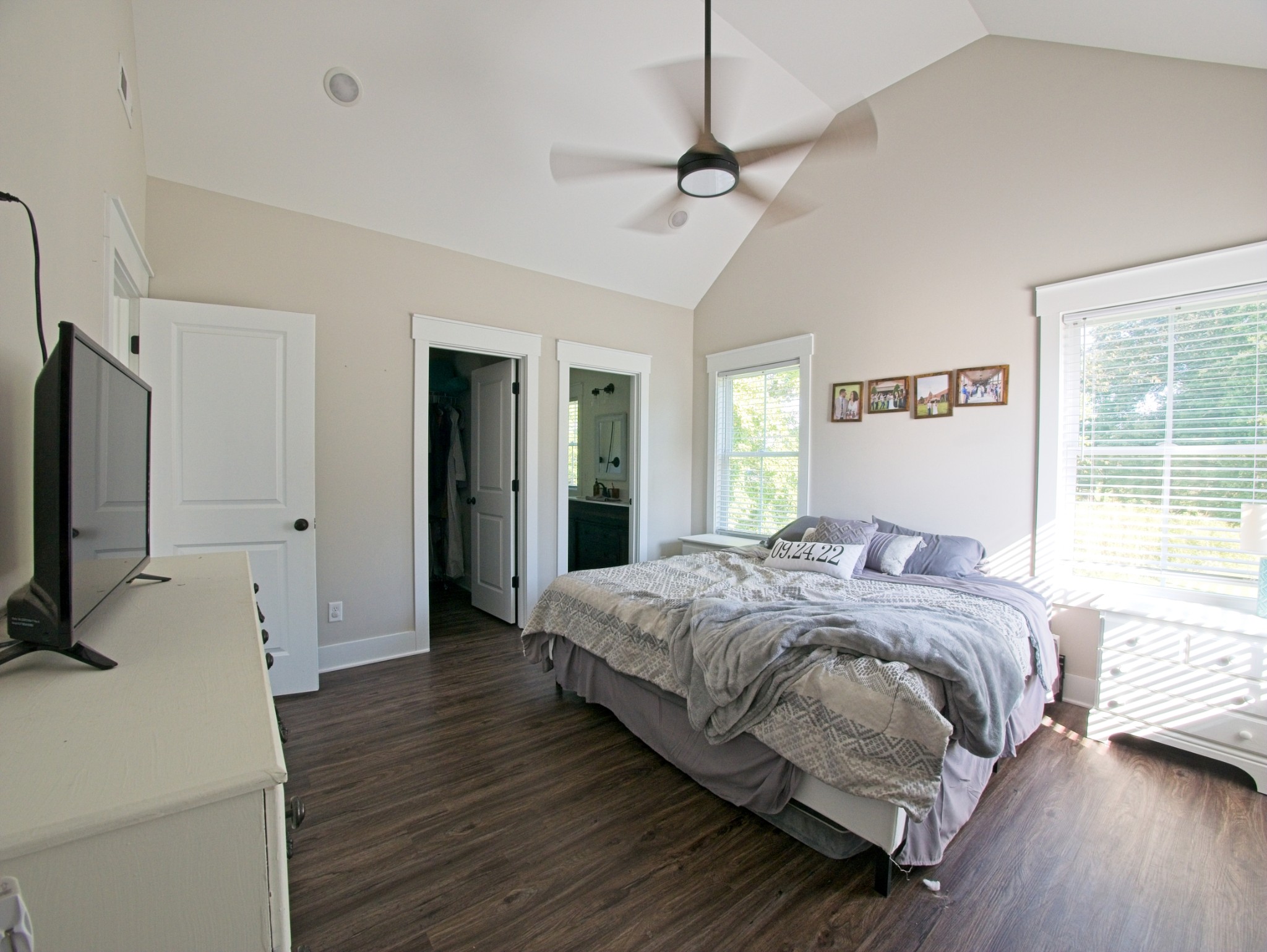 546 Green Meadow Dr Property Photo 18