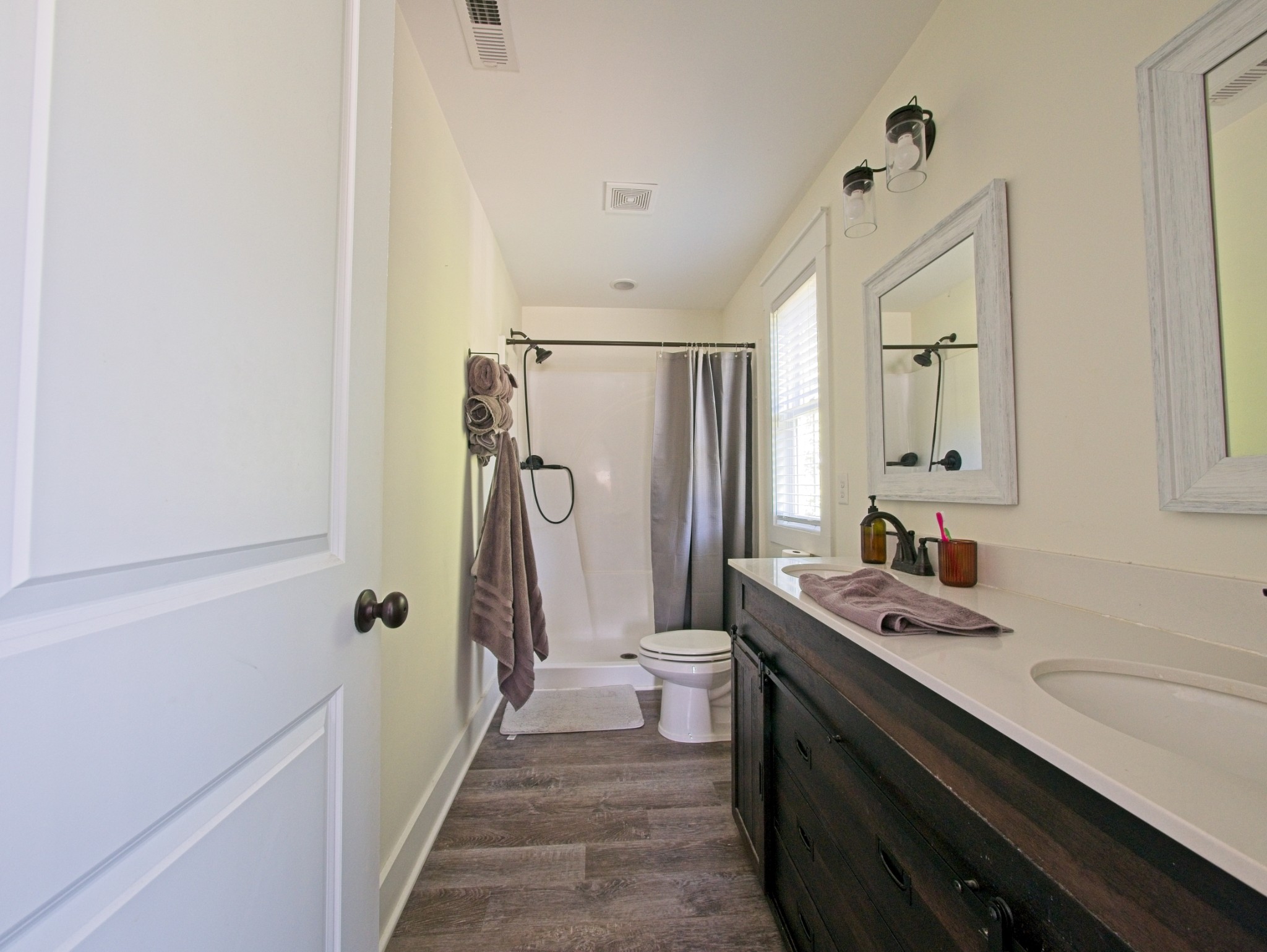 546 Green Meadow Dr Property Photo 20