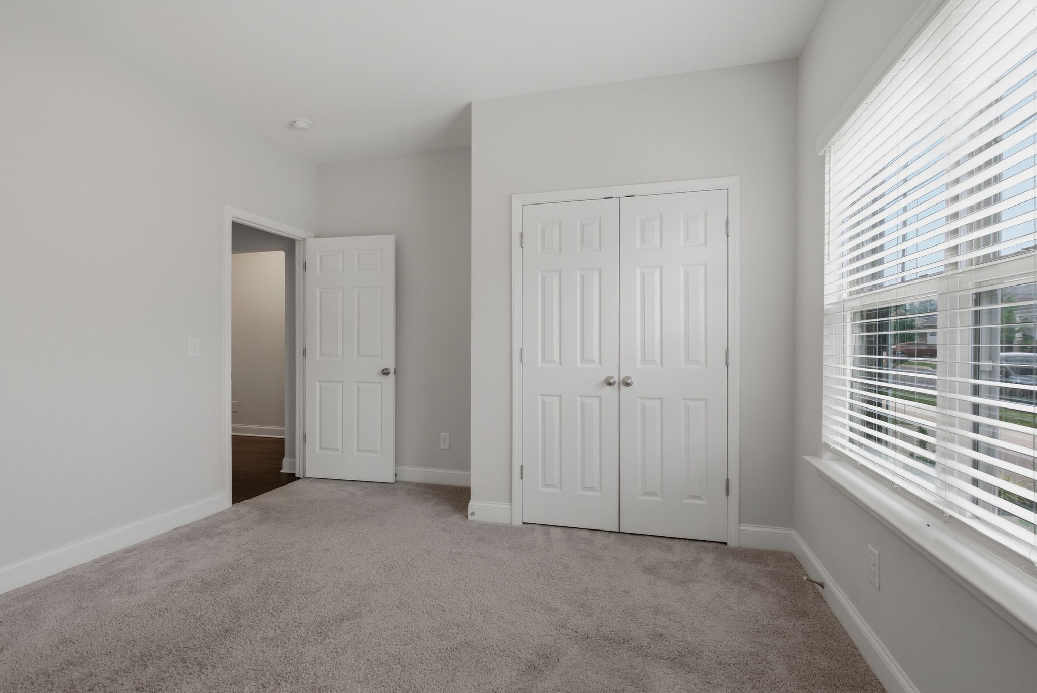 352 Telavera Dr Property Photo 4
