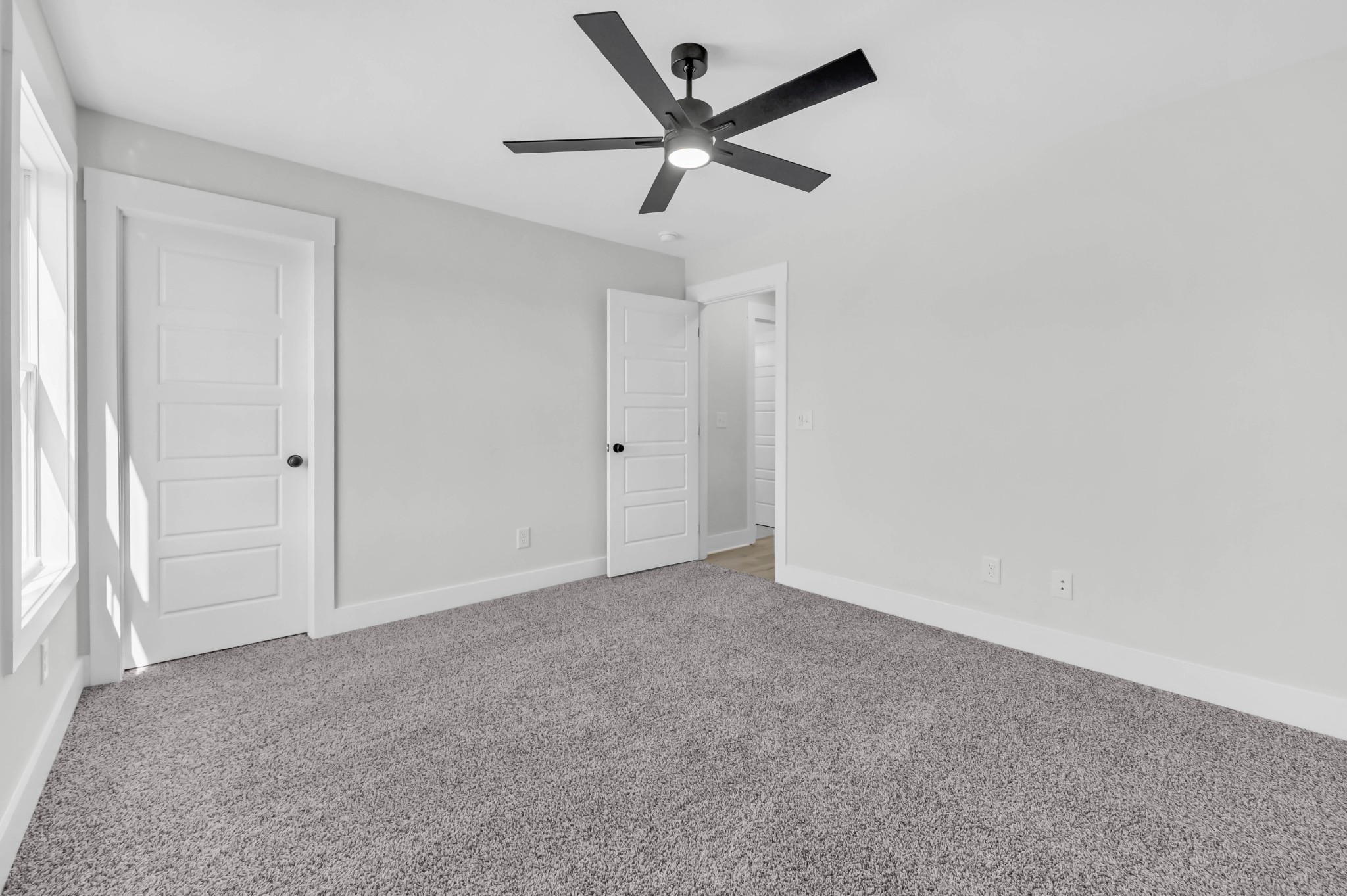 210 Low Plains Ln Property Photo 35