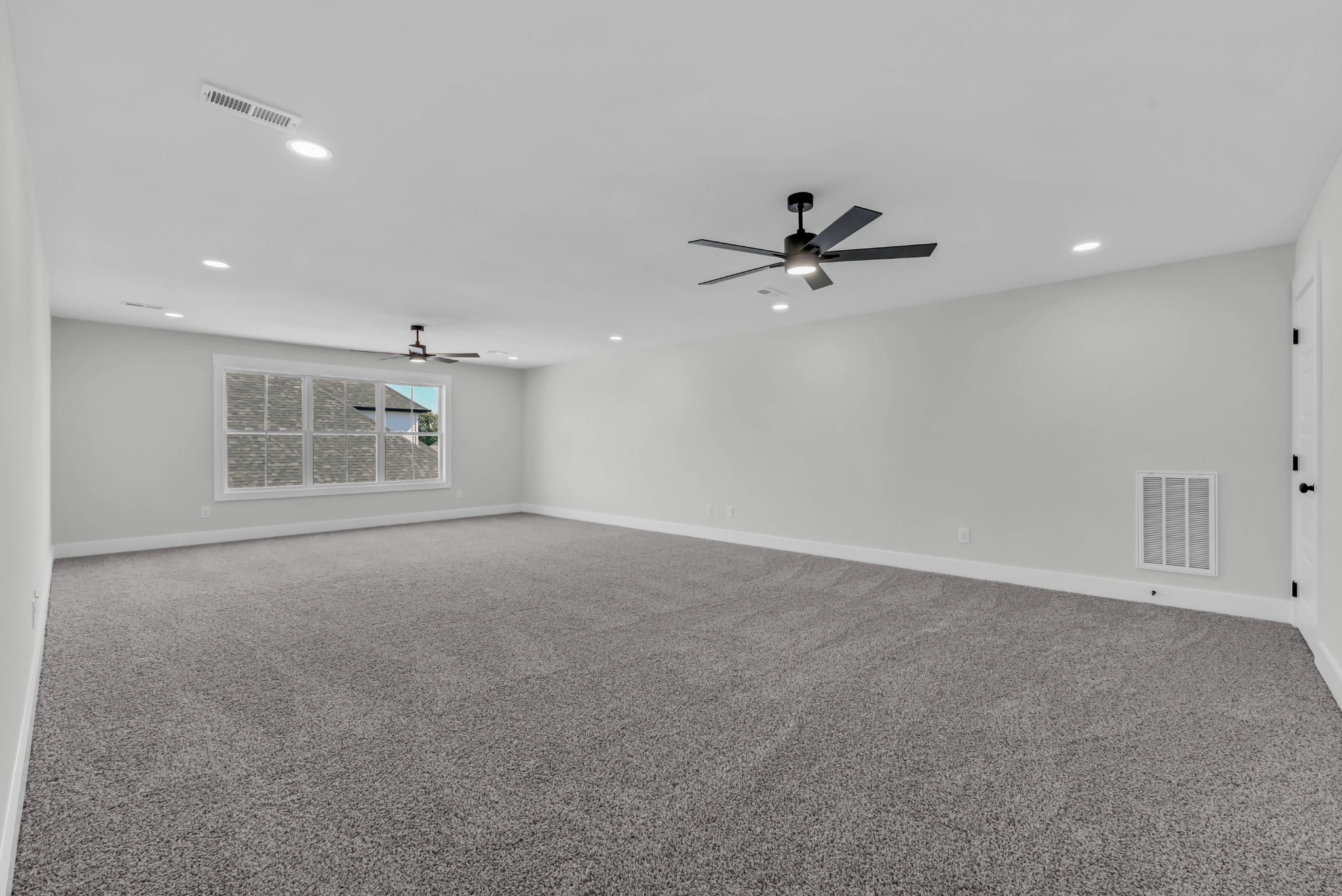 210 Low Plains Ln Property Photo 37