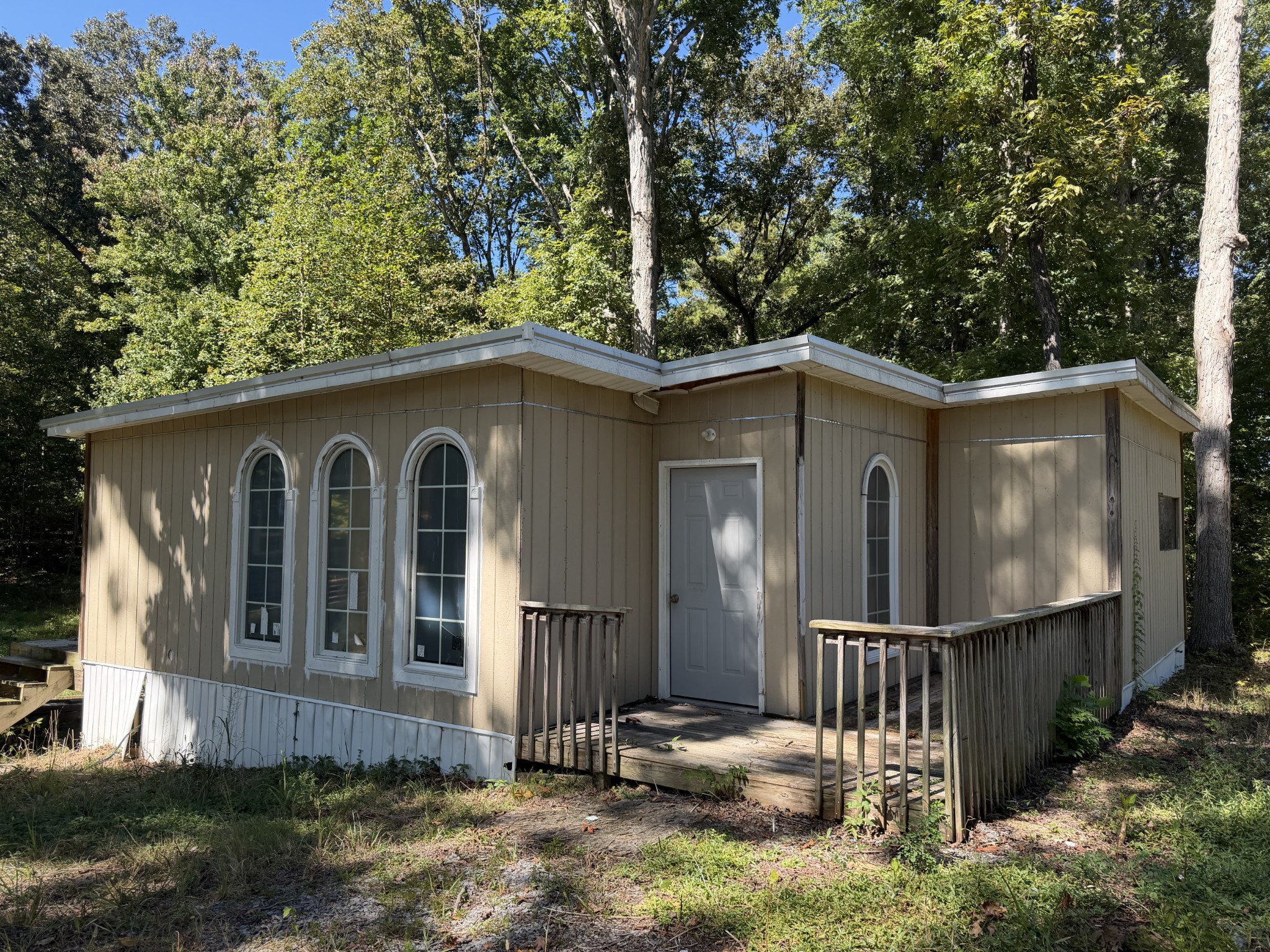 147 Sibyl Lane Property Photo 1