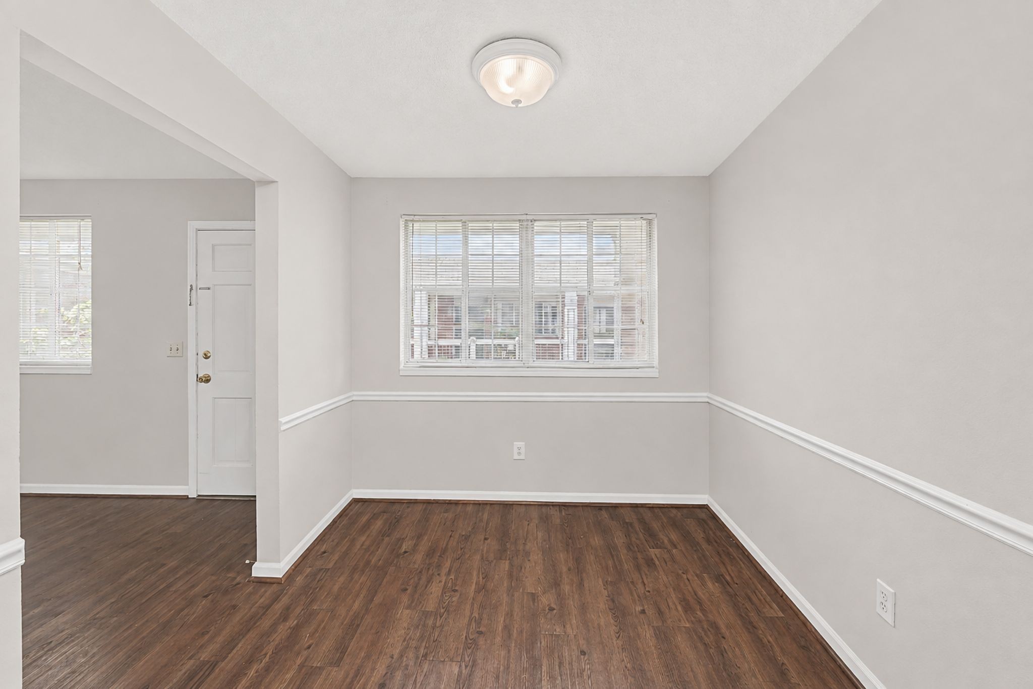 2121 Fairfax Ave Property Photo 11