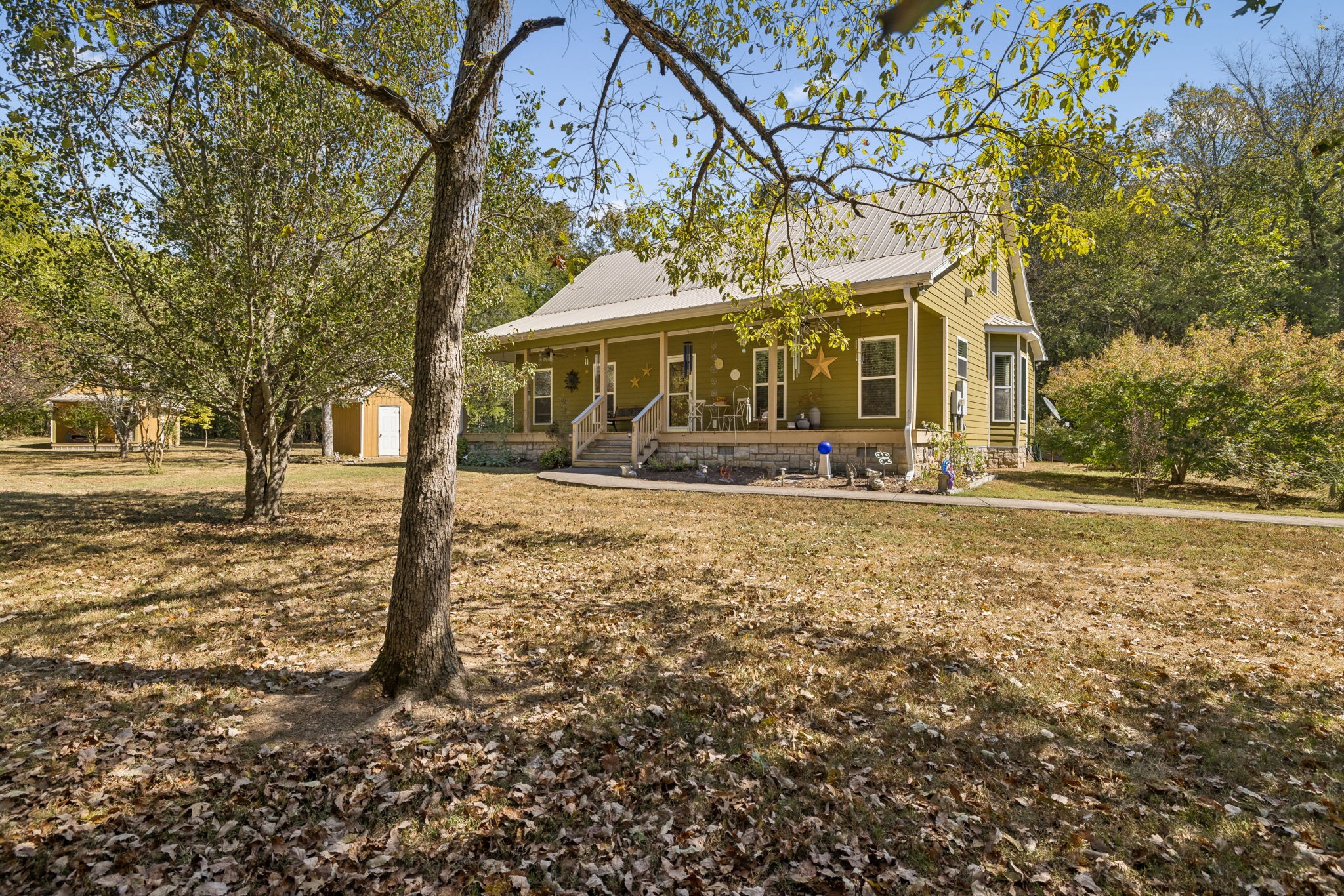 1421 Milltown Rd