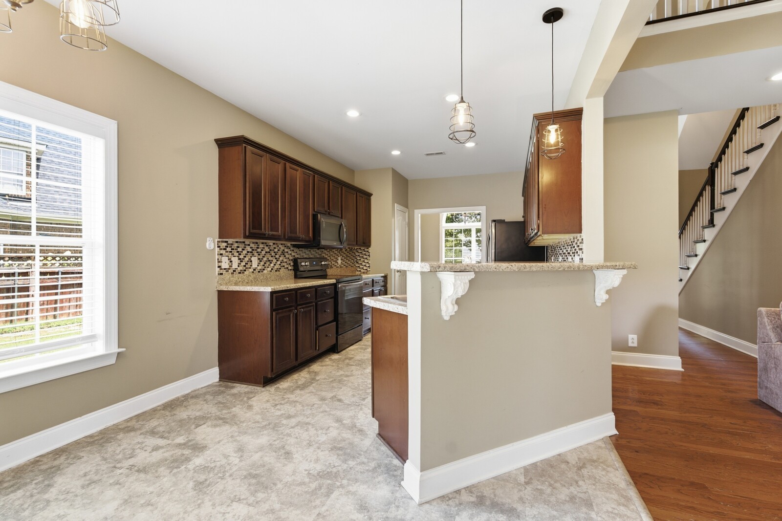4703 Scottish Dr Property Photo 23