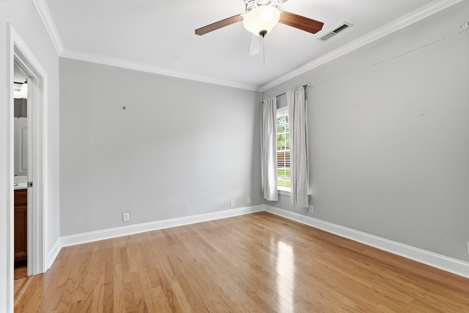 4703 Scottish Dr Property Photo 27