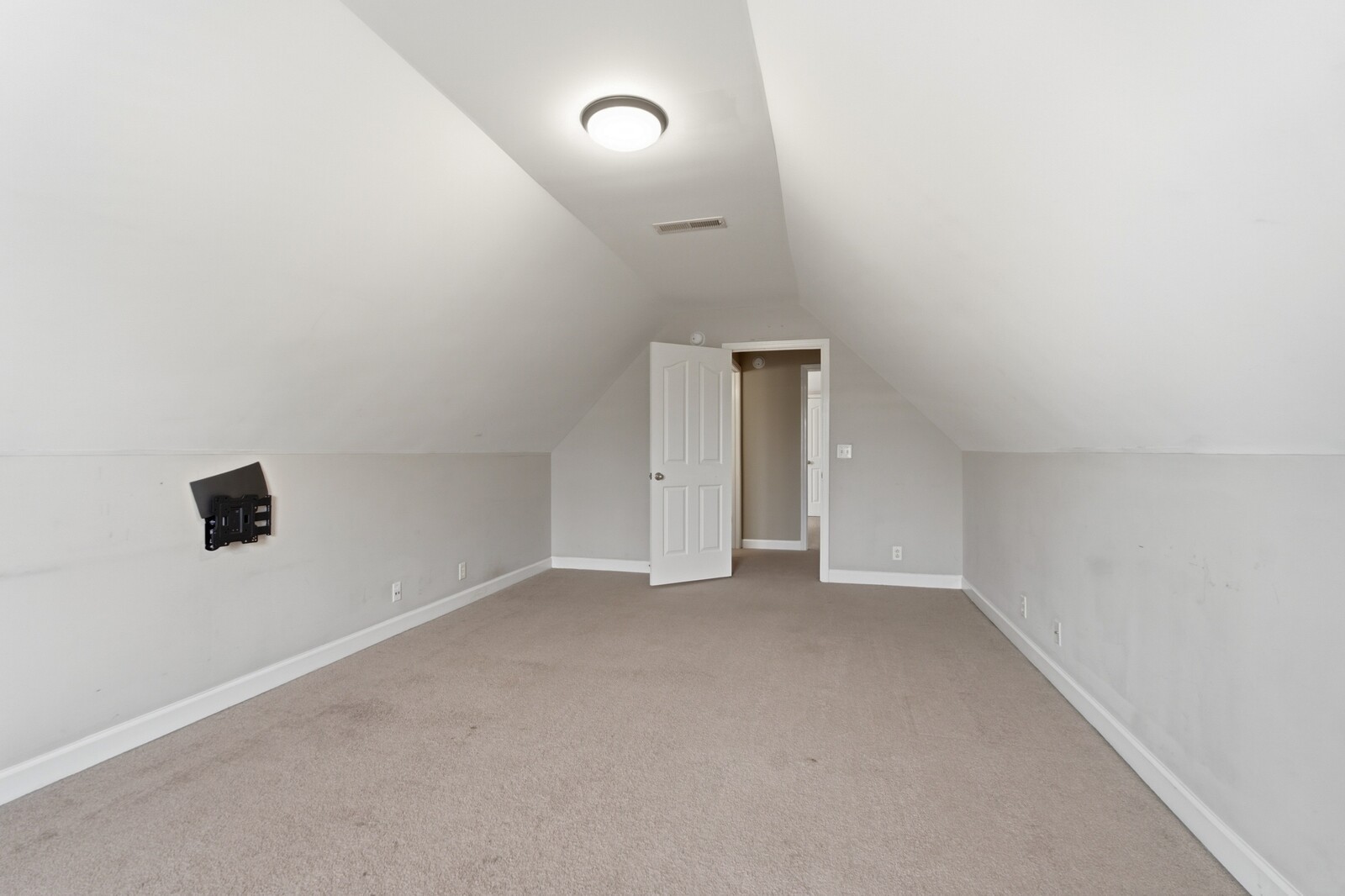 4703 Scottish Dr Property Photo 39