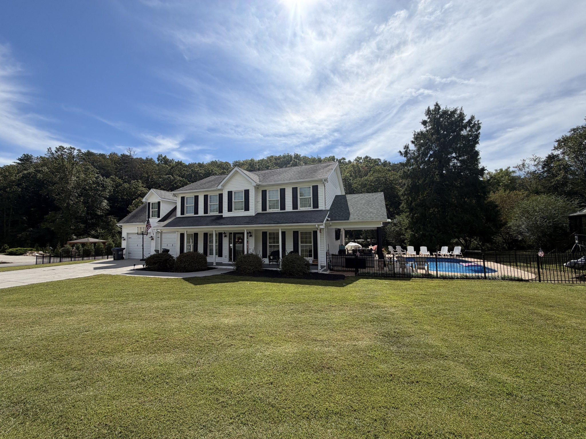814 Kings Hills Blvd Property Photo 5