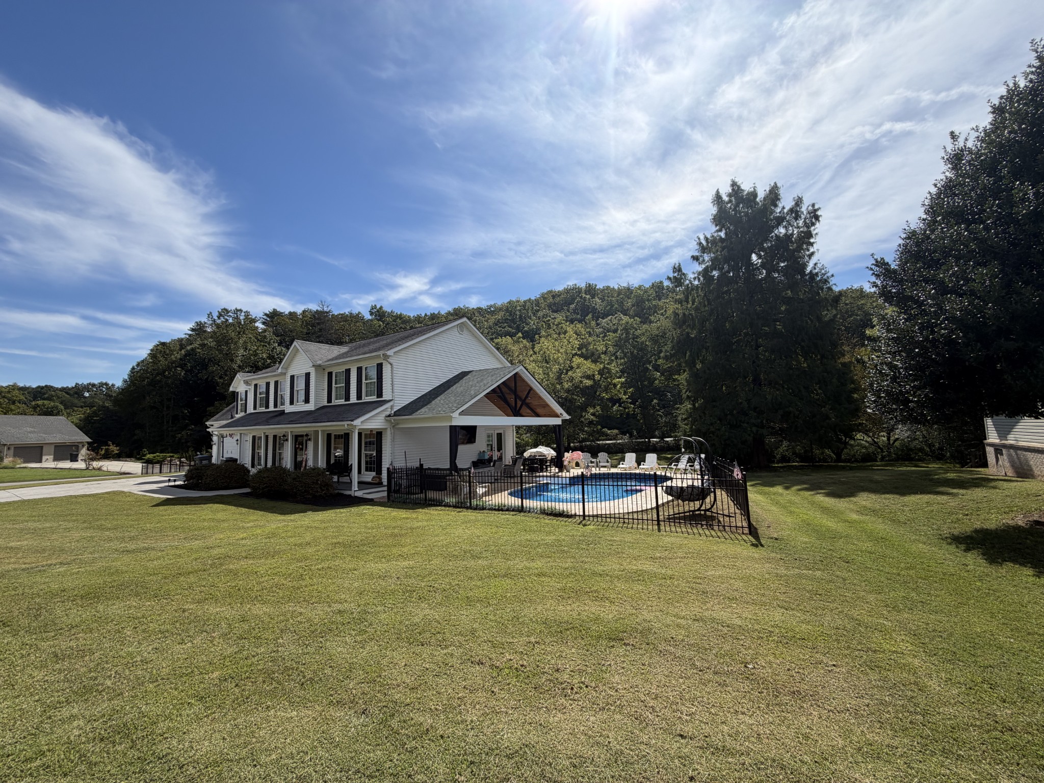814 Kings Hills Blvd Property Photo 6