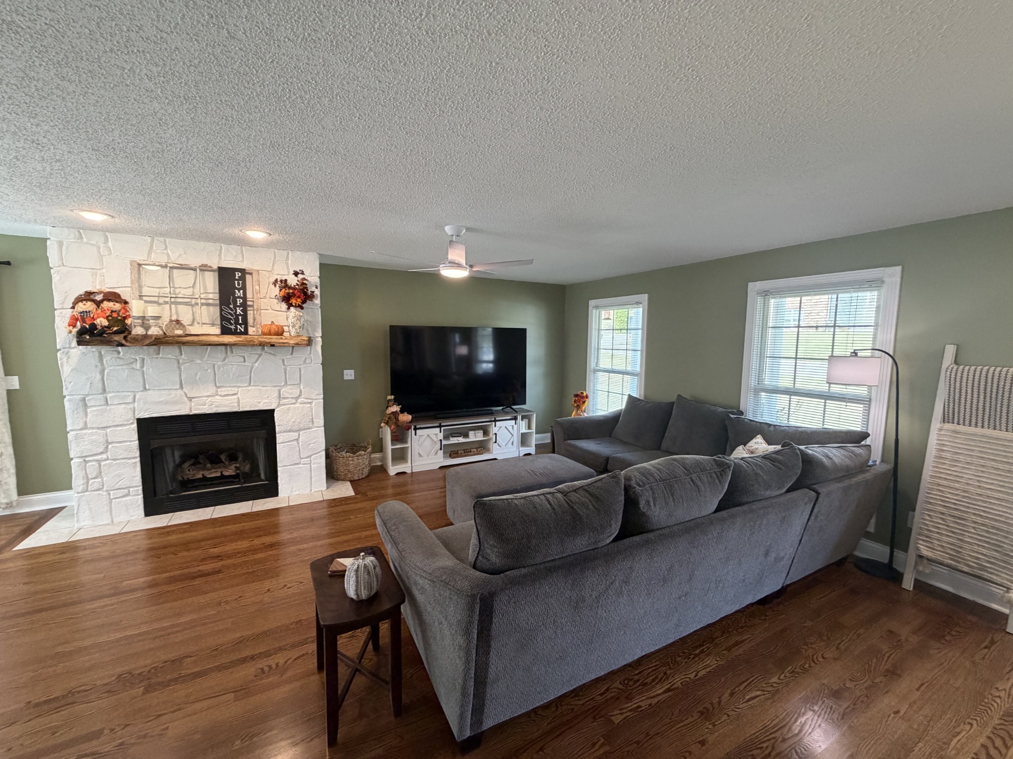 814 Kings Hills Blvd Property Photo 15