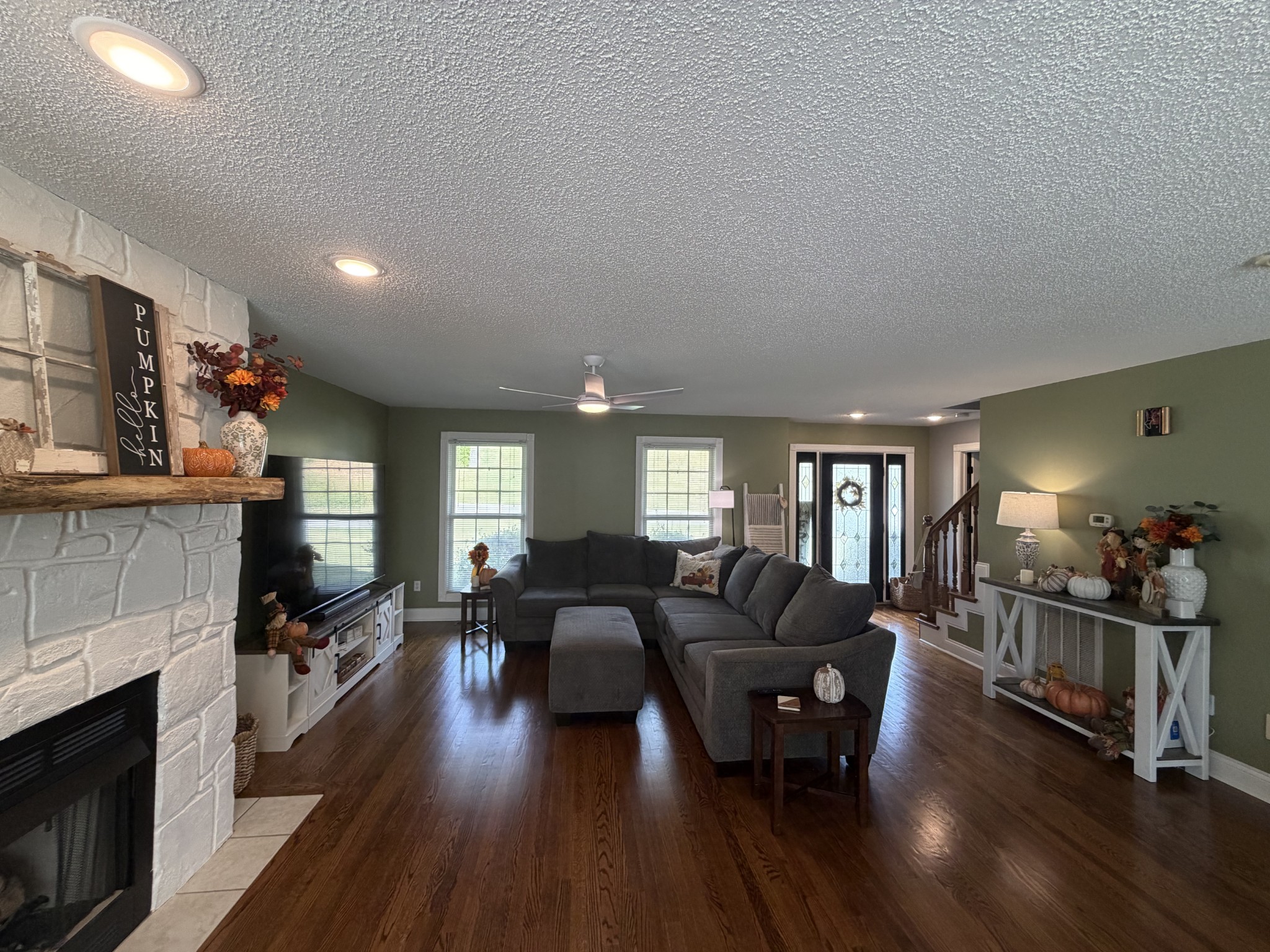 814 Kings Hills Blvd Property Photo 16