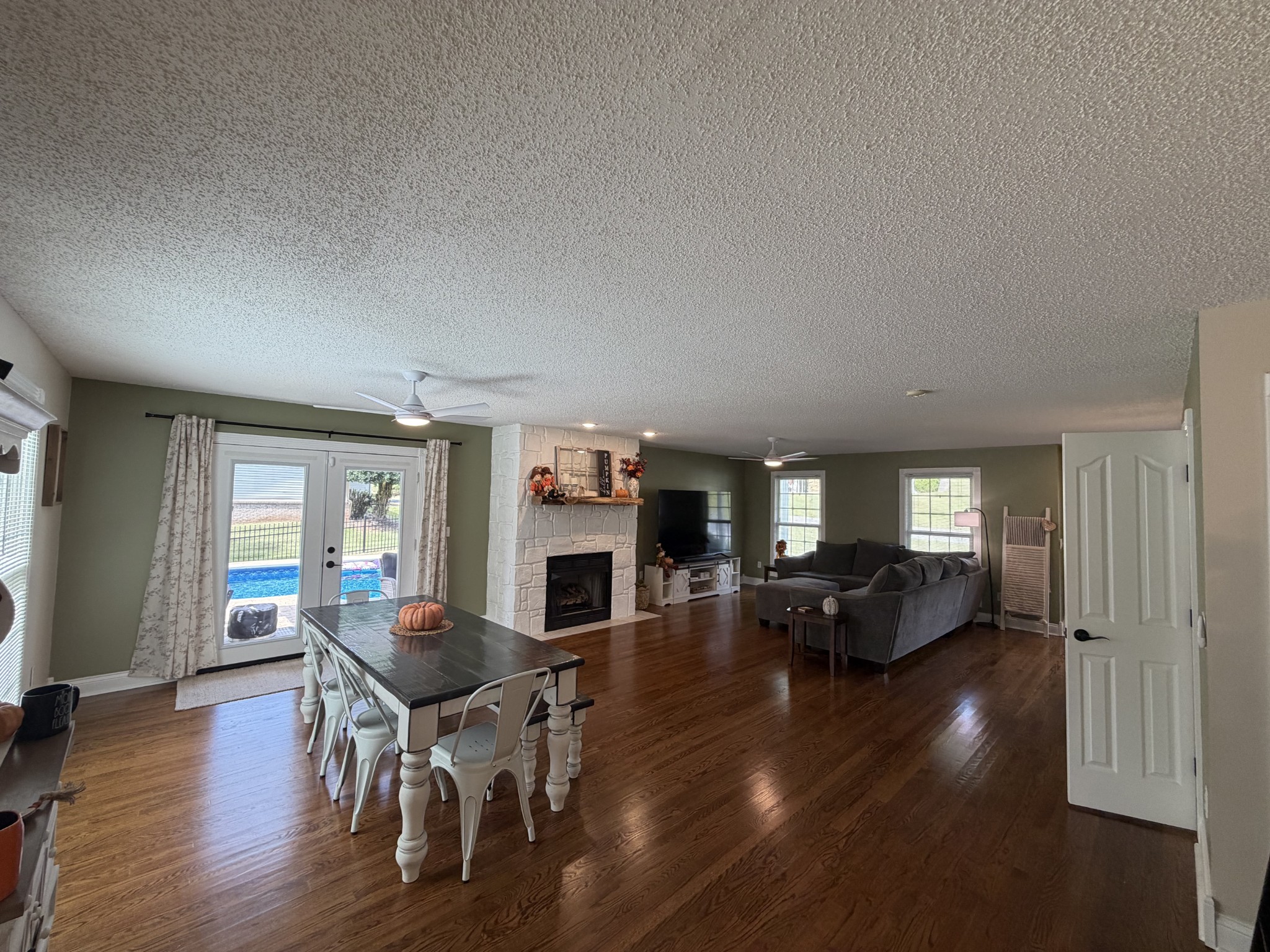 814 Kings Hills Blvd Property Photo 20