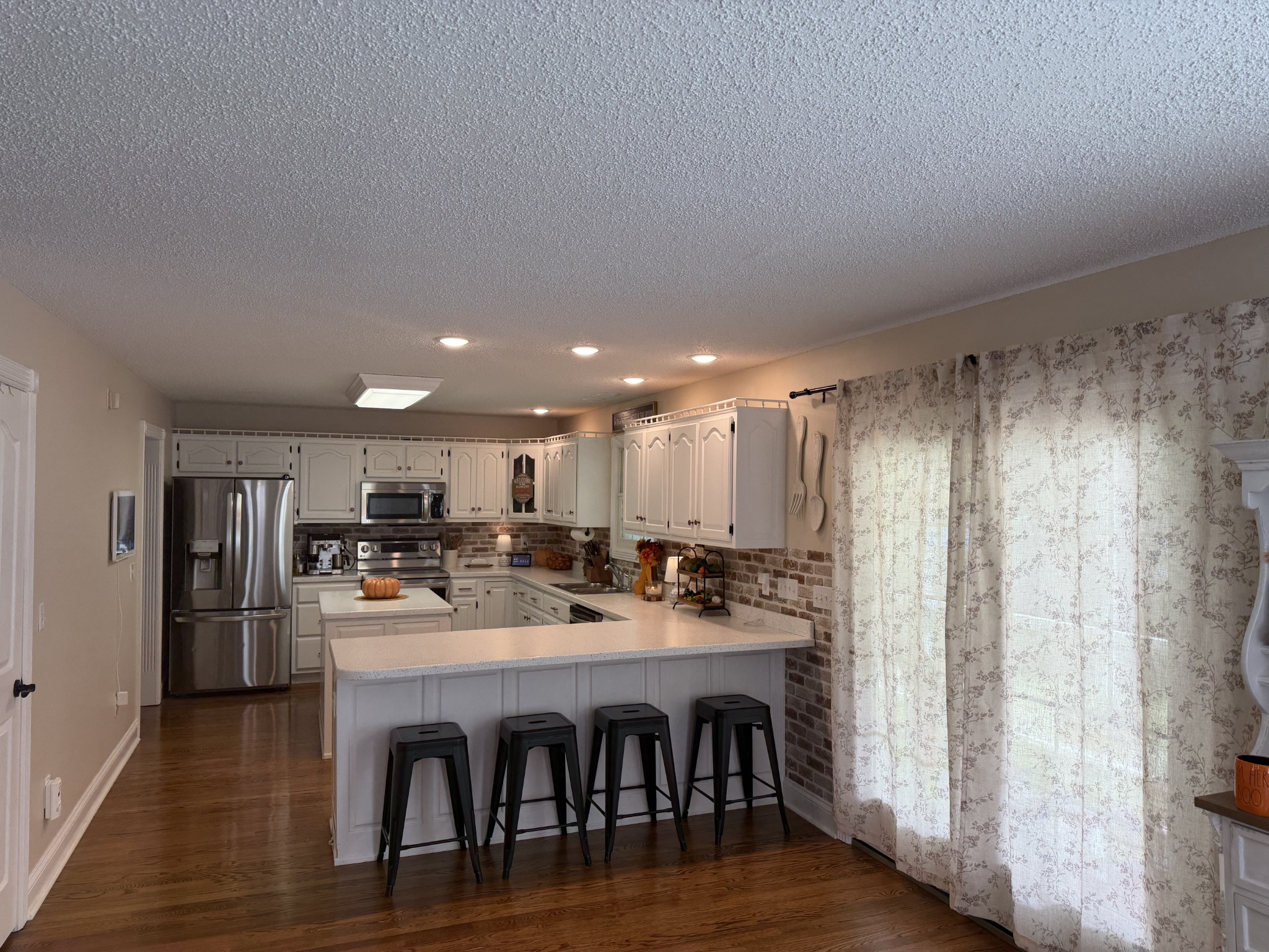 814 Kings Hills Blvd Property Photo 22