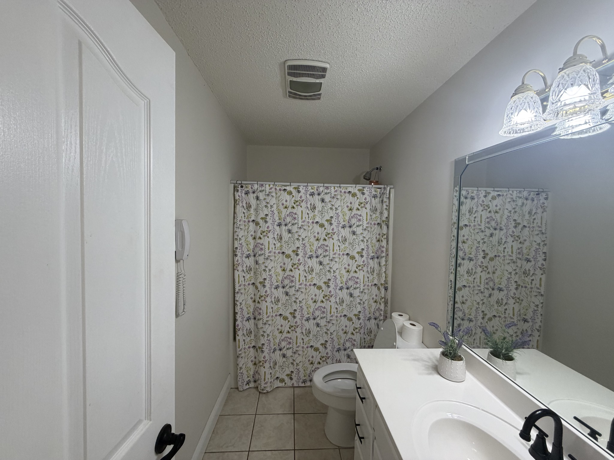 814 Kings Hills Blvd Property Photo 42
