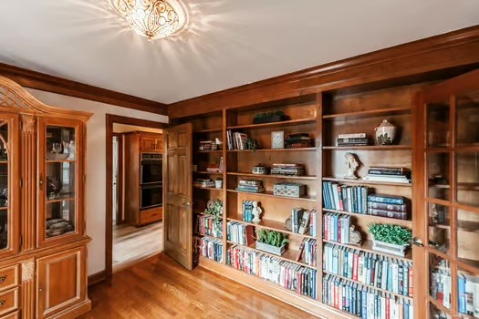 210 Tippett Hollow Ct Property Photo 12