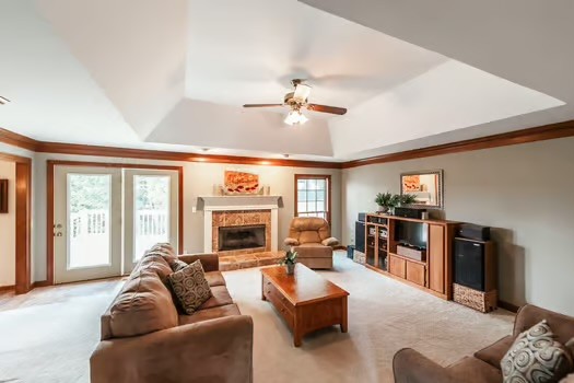 210 Tippett Hollow Ct Property Photo 32