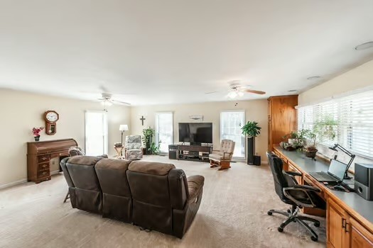 210 Tippett Hollow Ct Property Photo 54