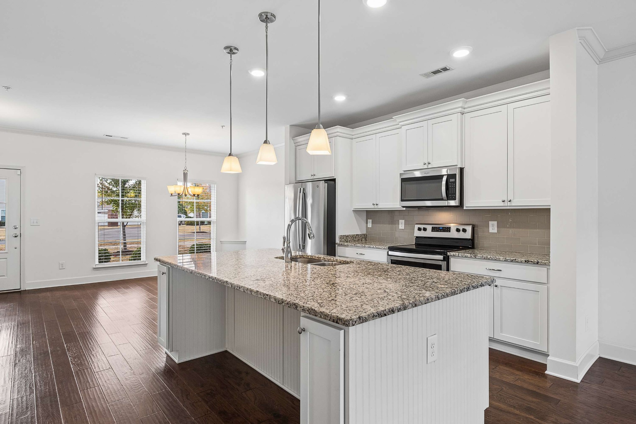 253 Mary Ann Cir Property Photo 6