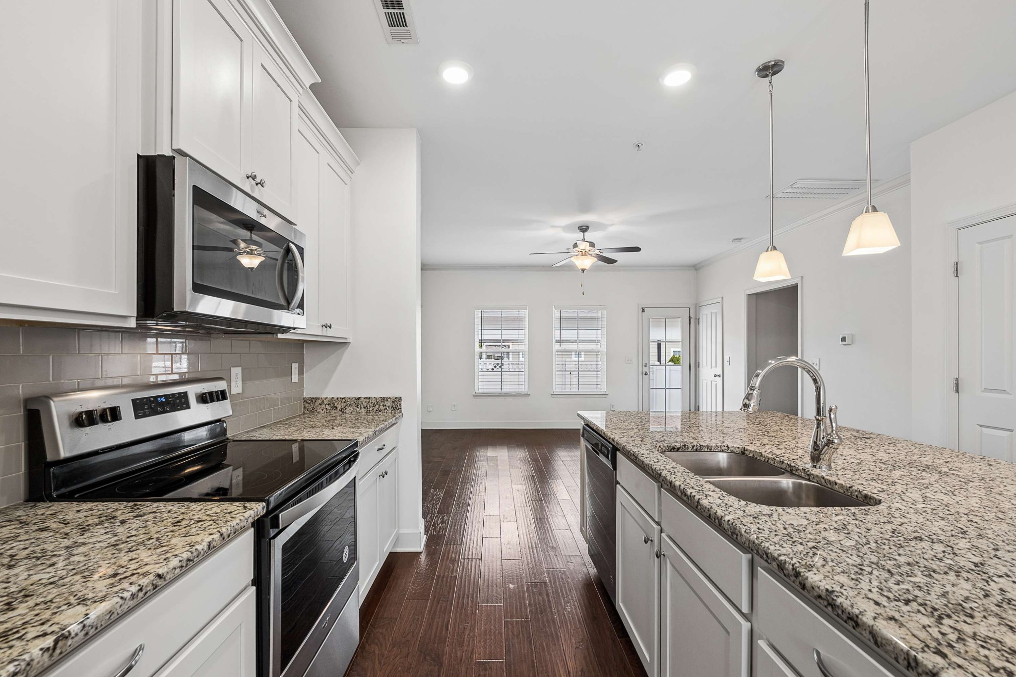 253 Mary Ann Cir Property Photo 8