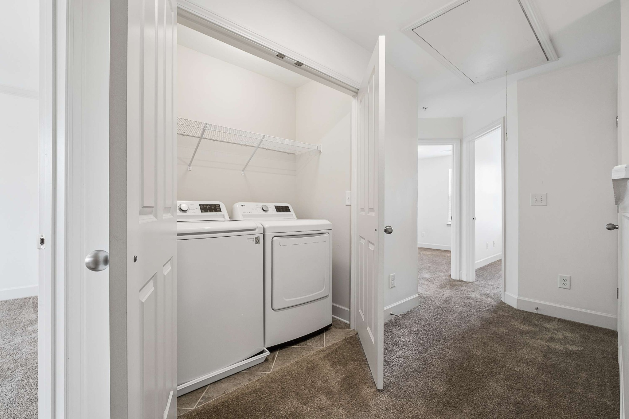 253 Mary Ann Cir Property Photo 12