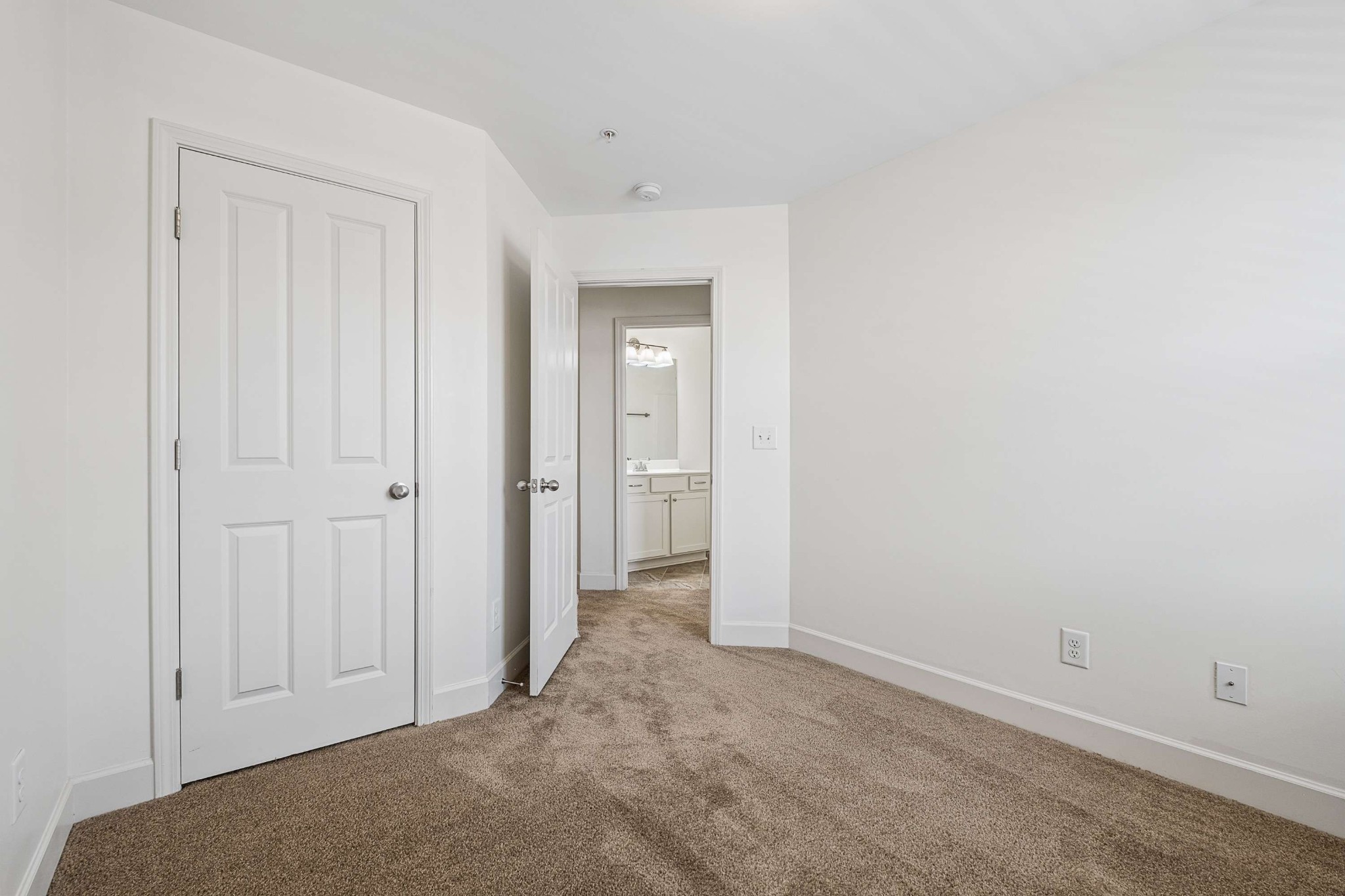 253 Mary Ann Cir Property Photo 19