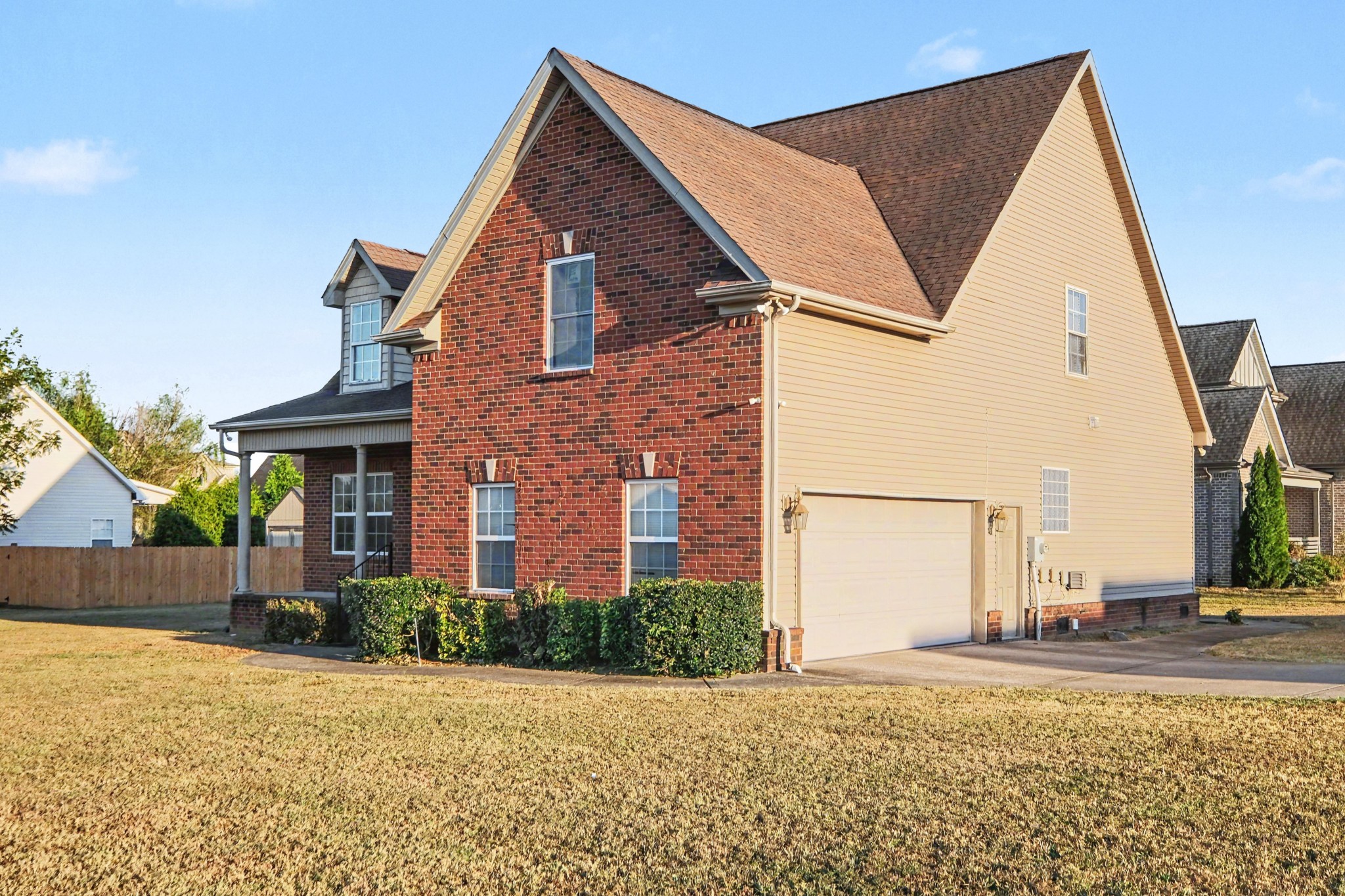1804 Splash Pl Property Photo 7