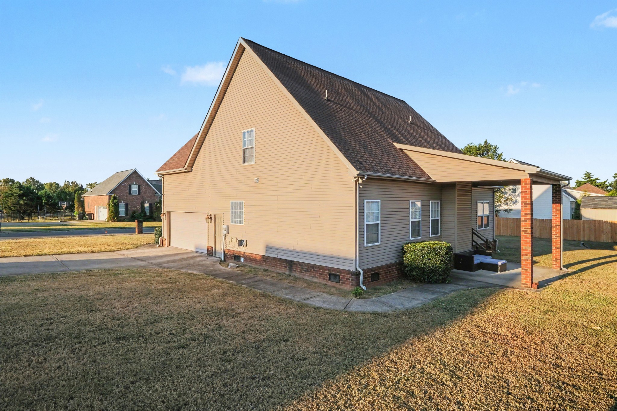 1804 Splash Pl Property Photo 31